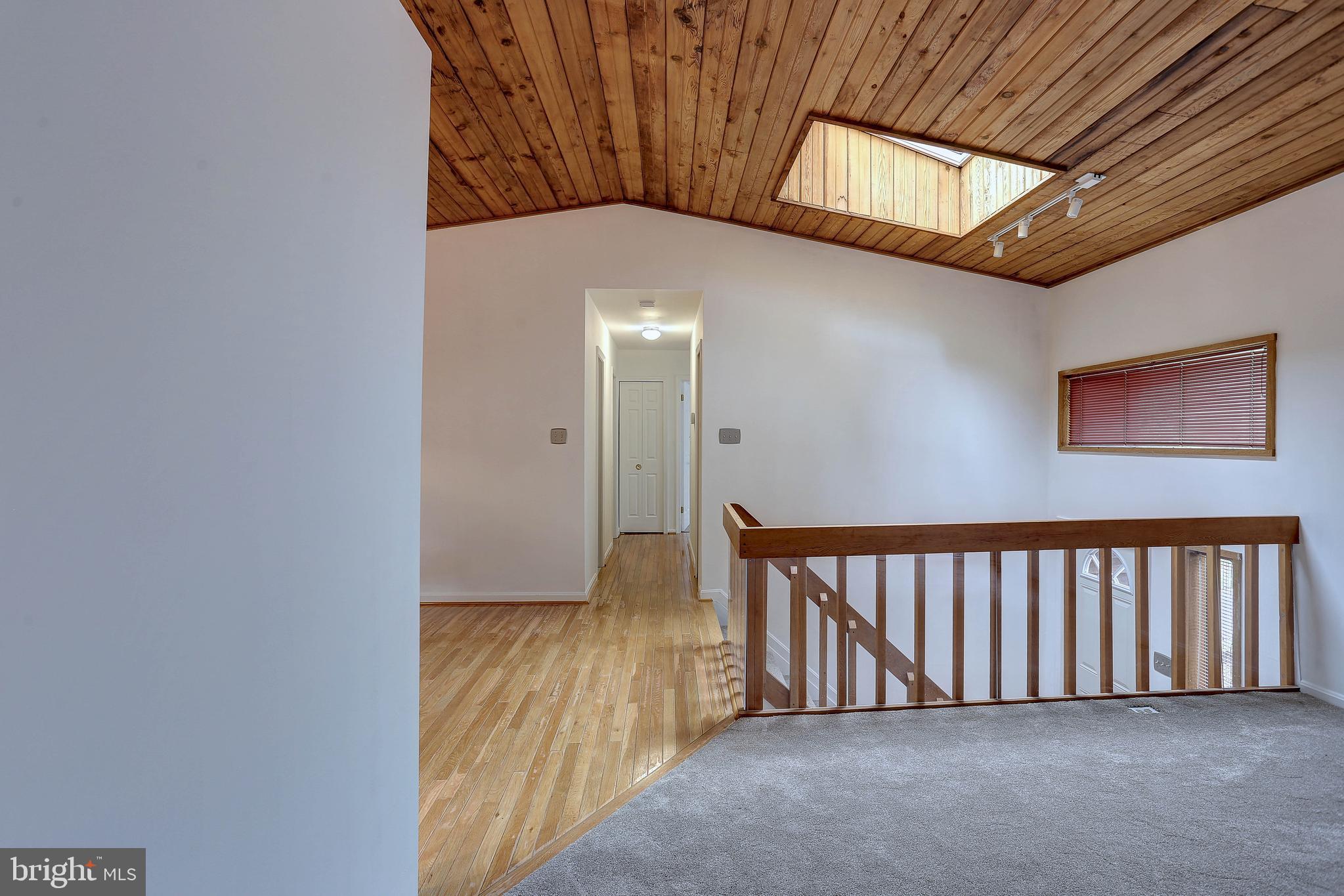 LOCHWOOD - Residential