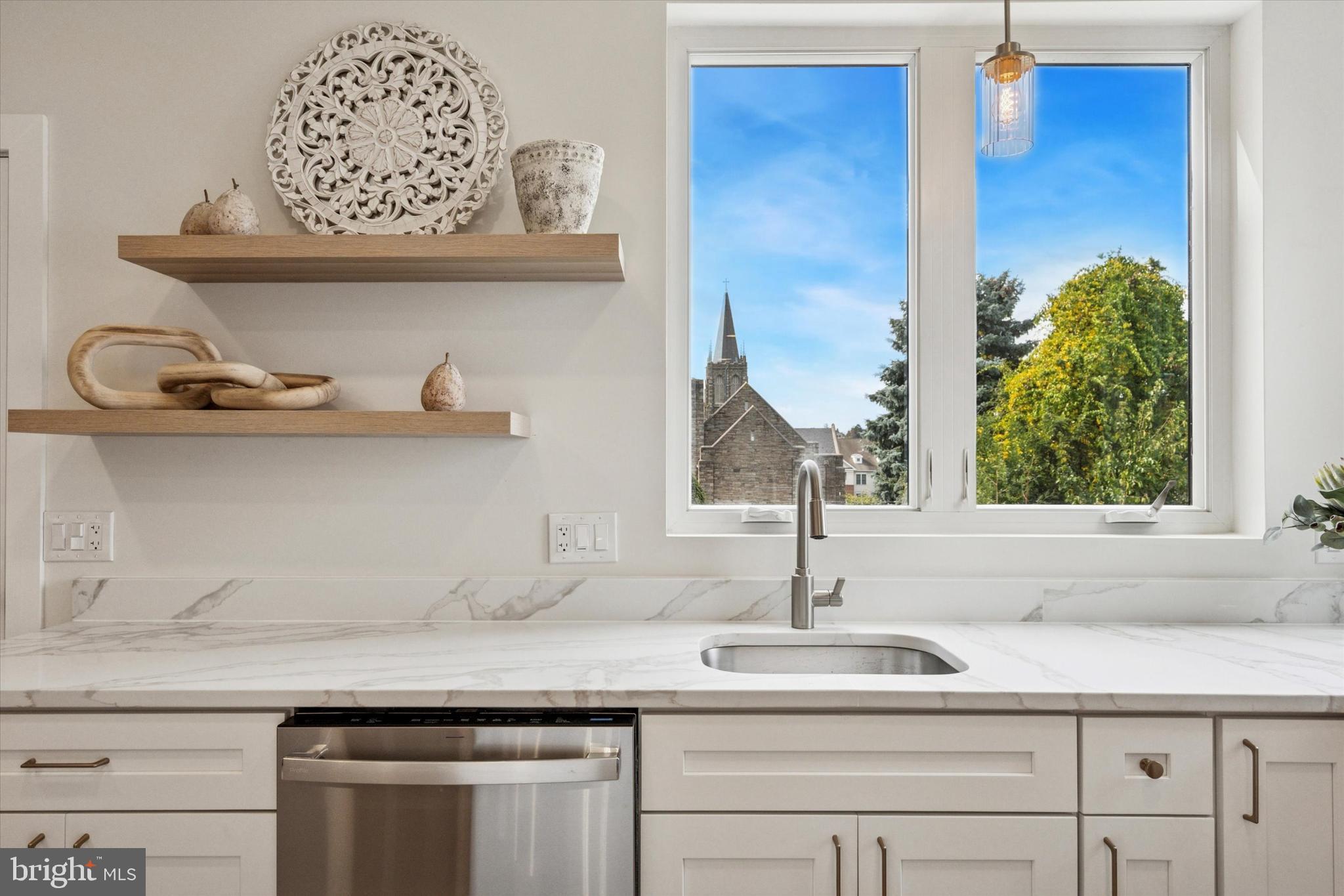 CONSHOHOCKEN - Residential