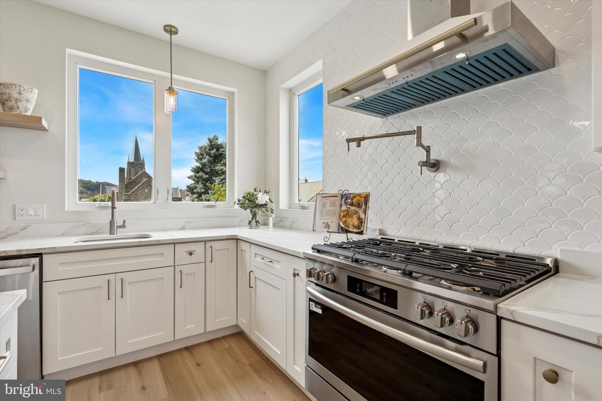 CONSHOHOCKEN - Residential