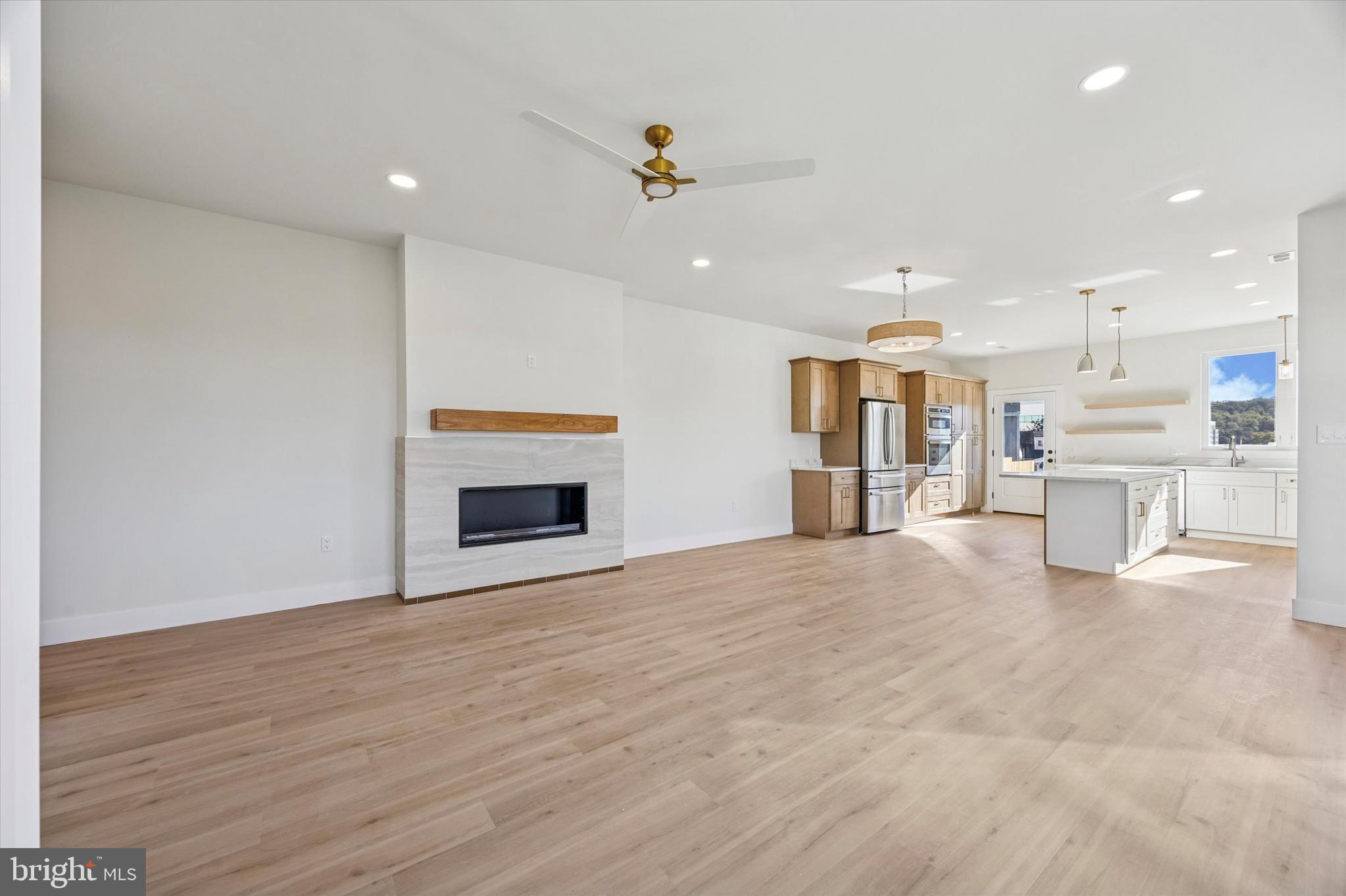 CONSHOHOCKEN - Residential