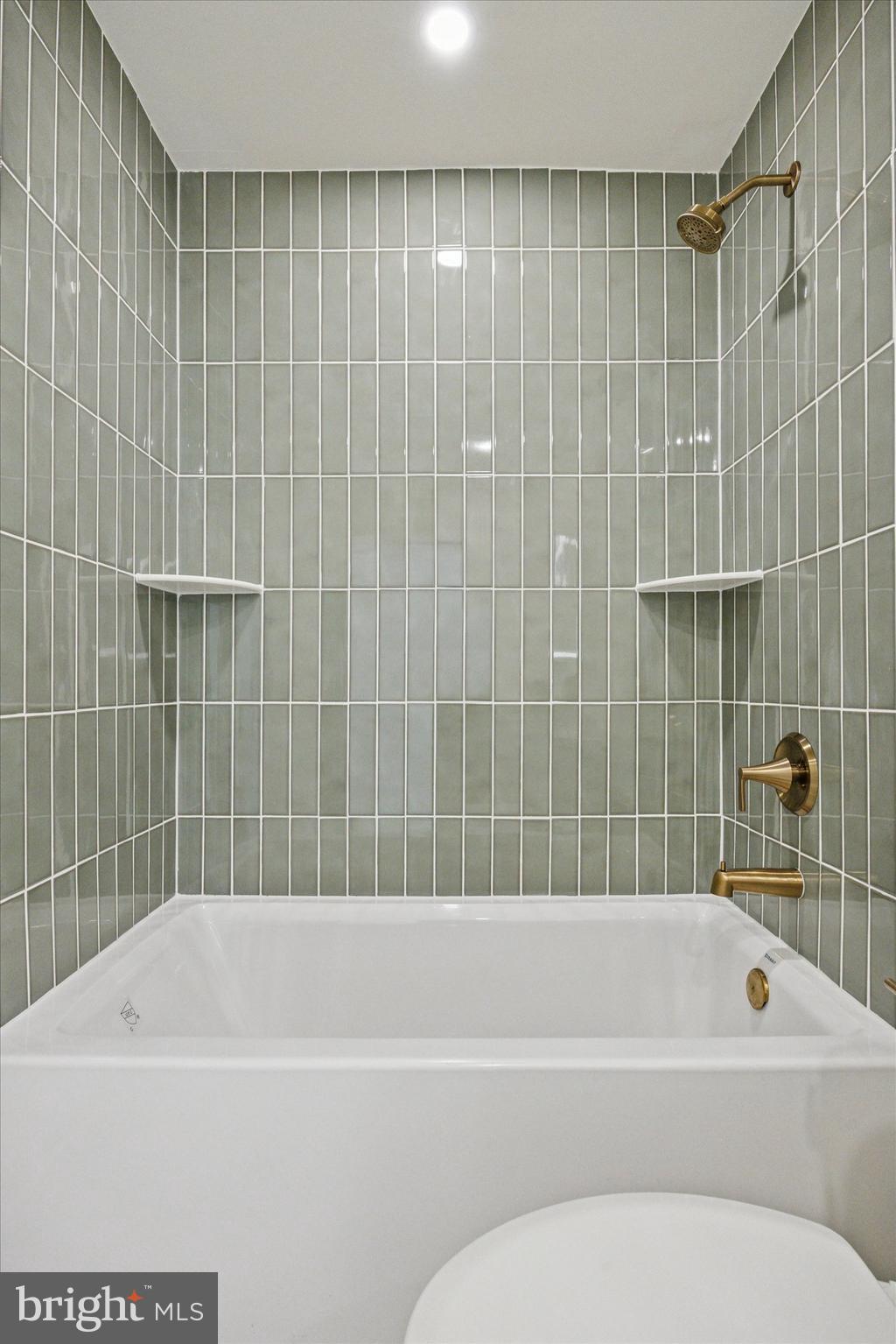 CONSHOHOCKEN - Residential