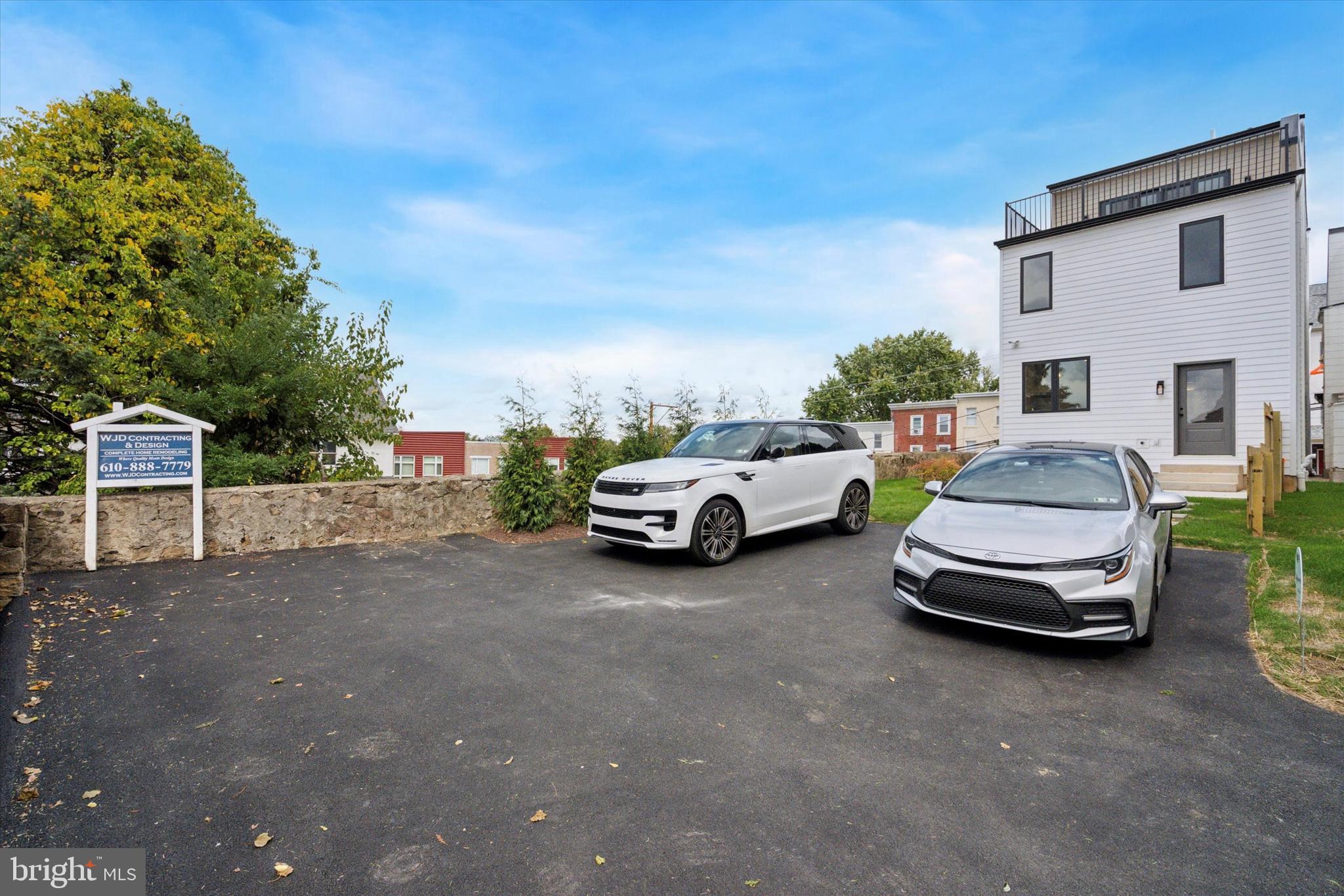 CONSHOHOCKEN - Residential