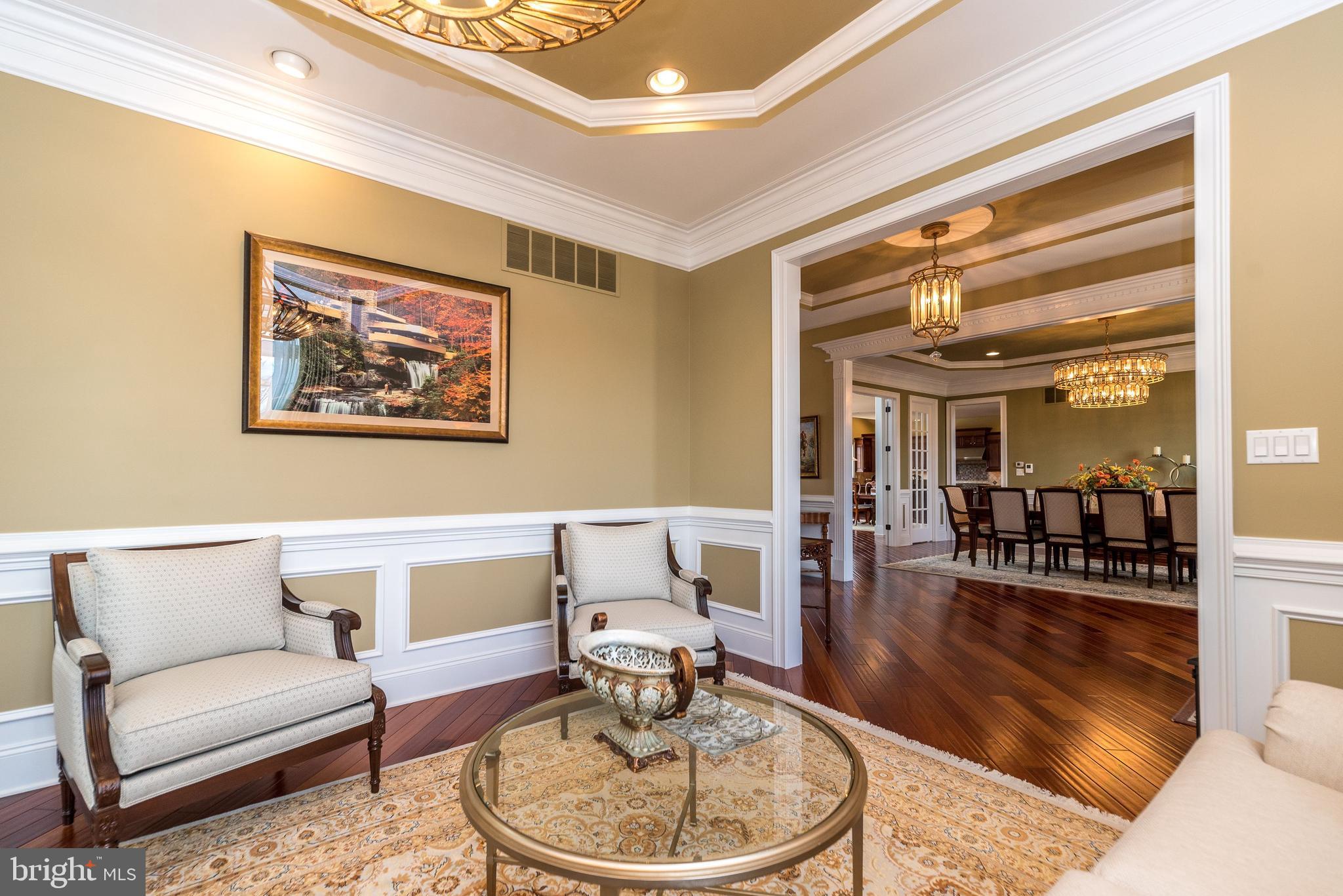 DUTCHESS FARM ESTS - Residential