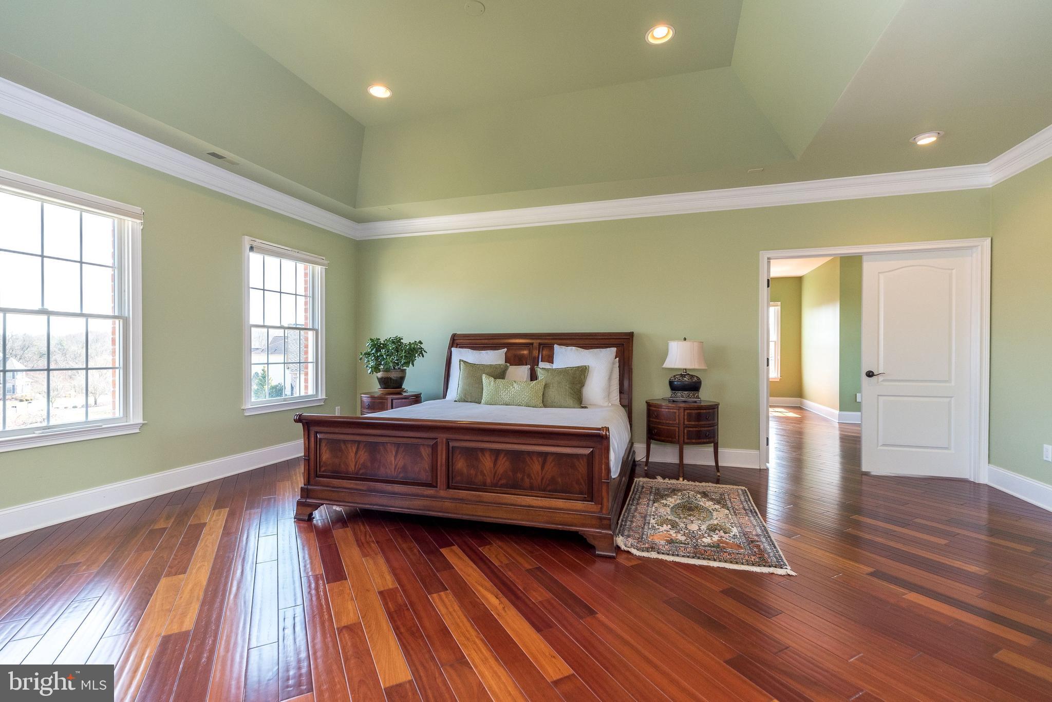 DUTCHESS FARM ESTS - Residential