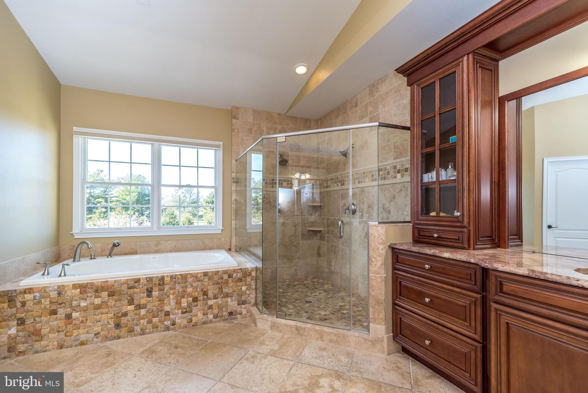 DUTCHESS FARM ESTS - Residential