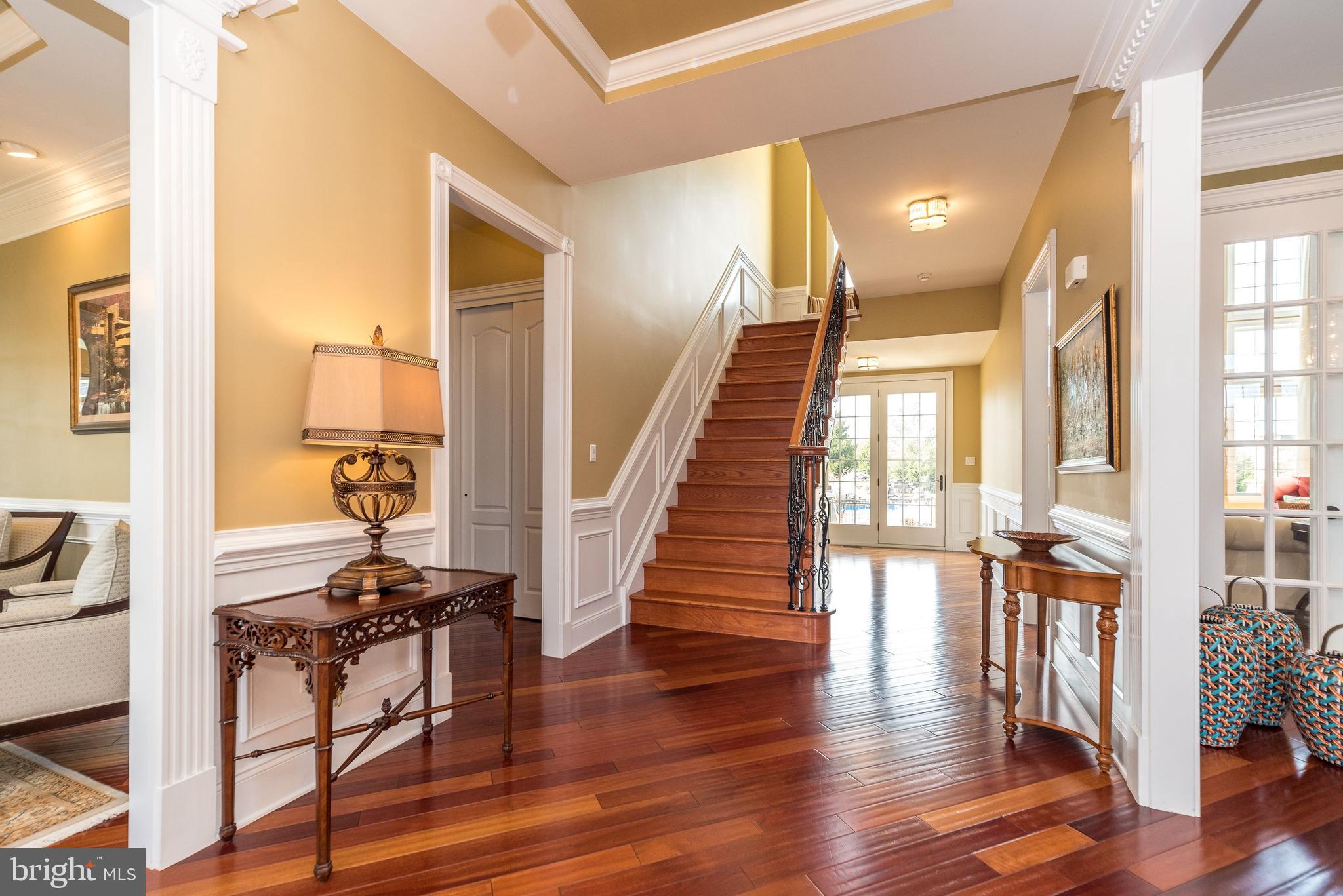 DUTCHESS FARM ESTS - Residential