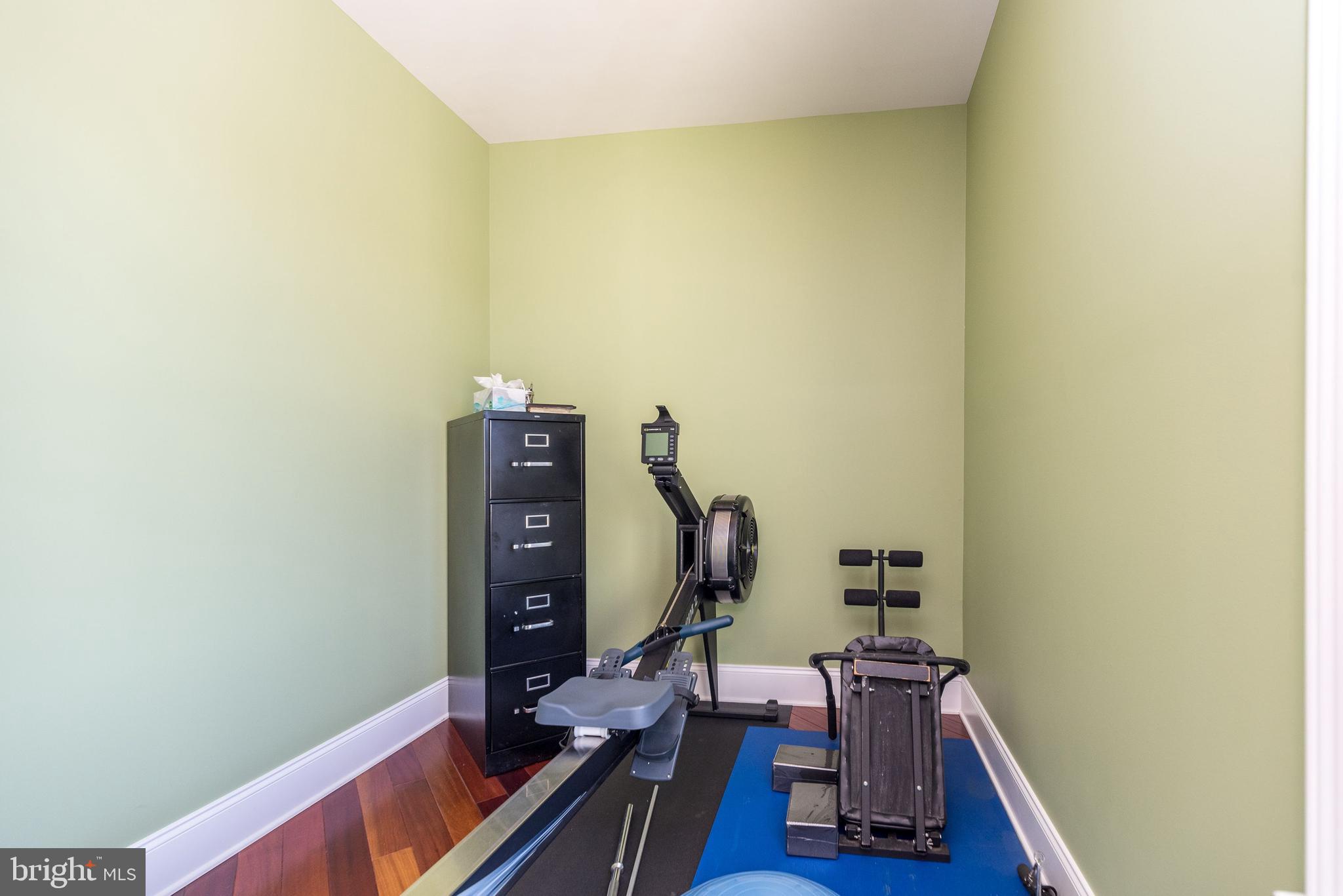 DUTCHESS FARM ESTS - Residential