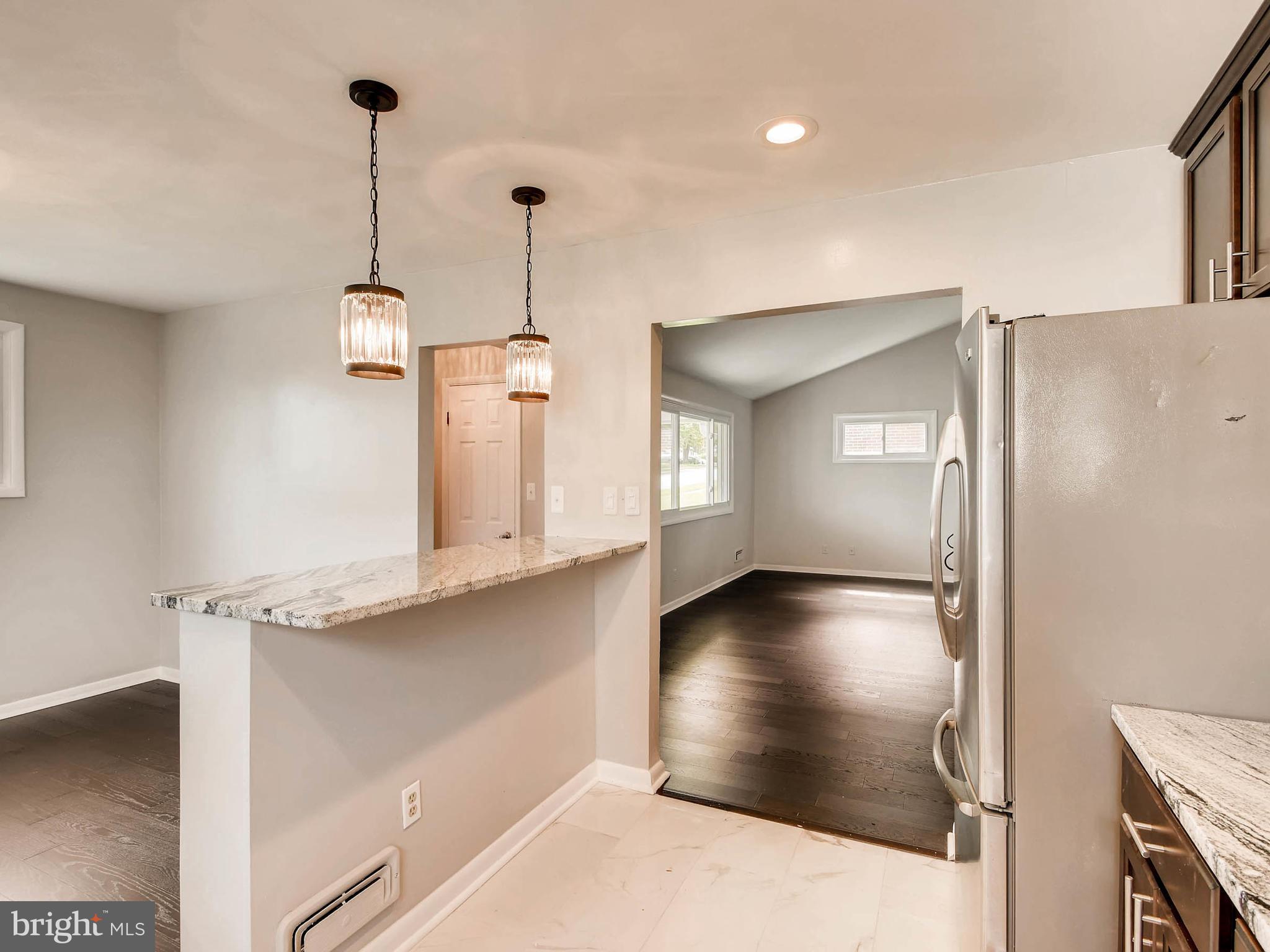 WINDSOR FARMS - Residential