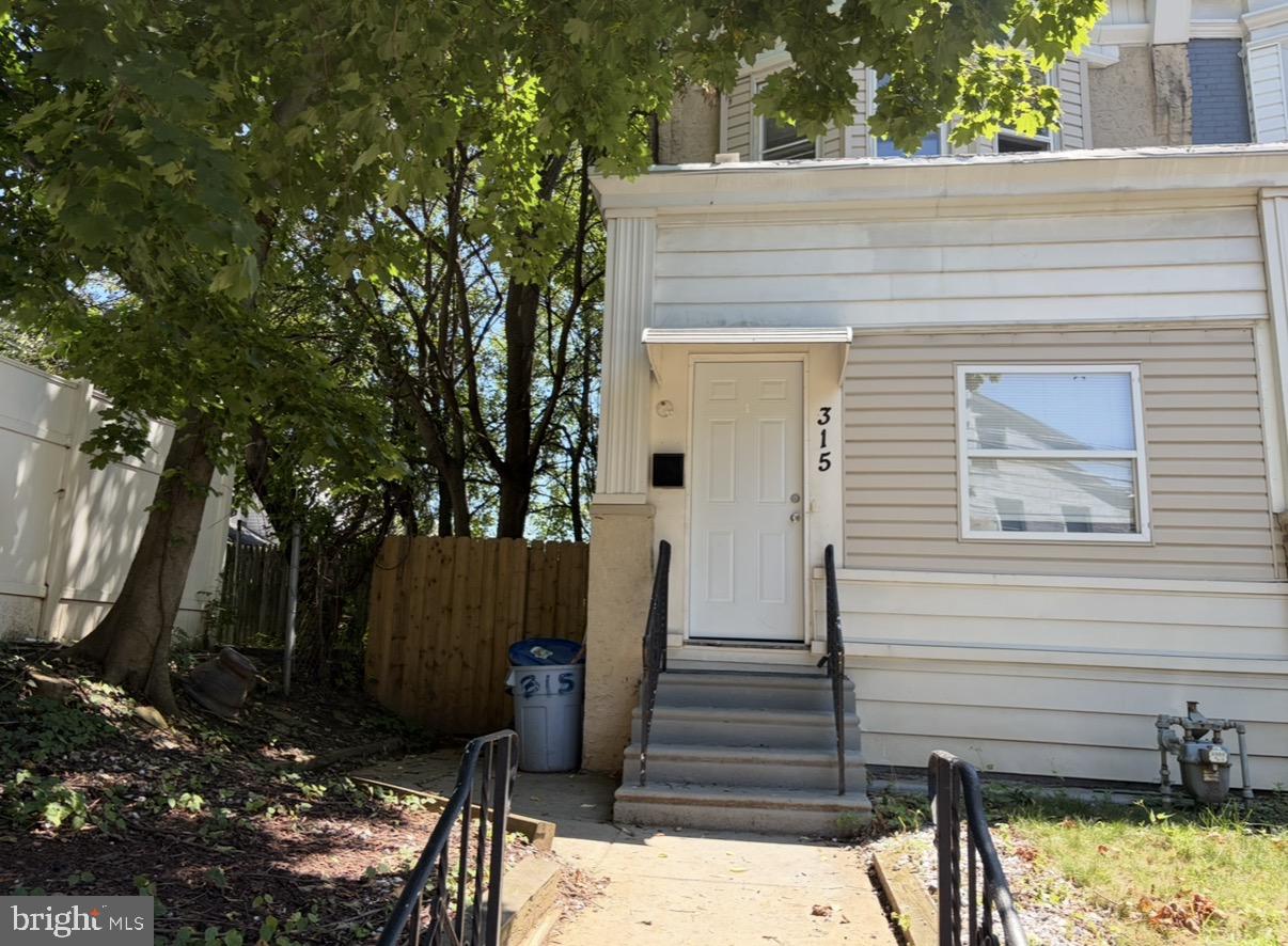315 S 6TH STREET