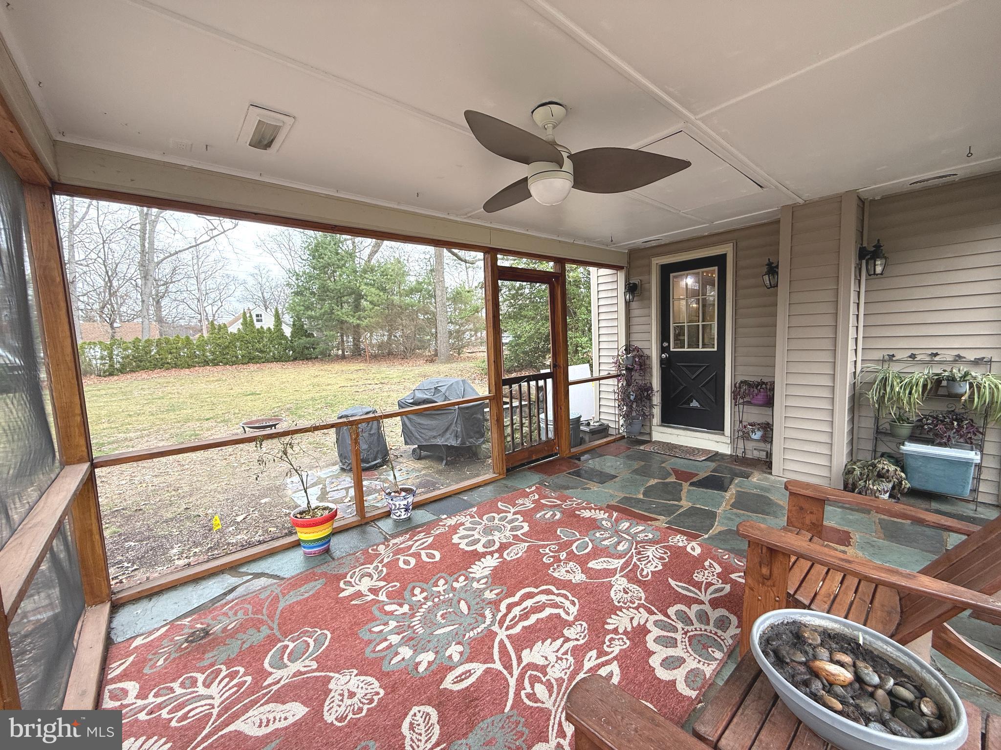 33 E CLEARVIEW AVENUE