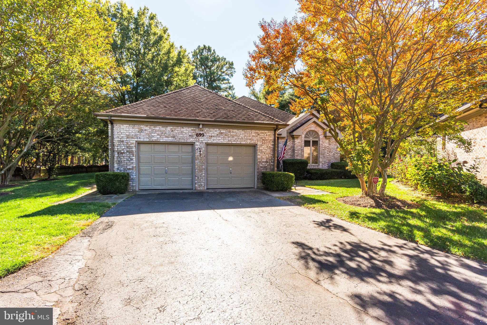 VILLAGE IN THE PARK - Residential