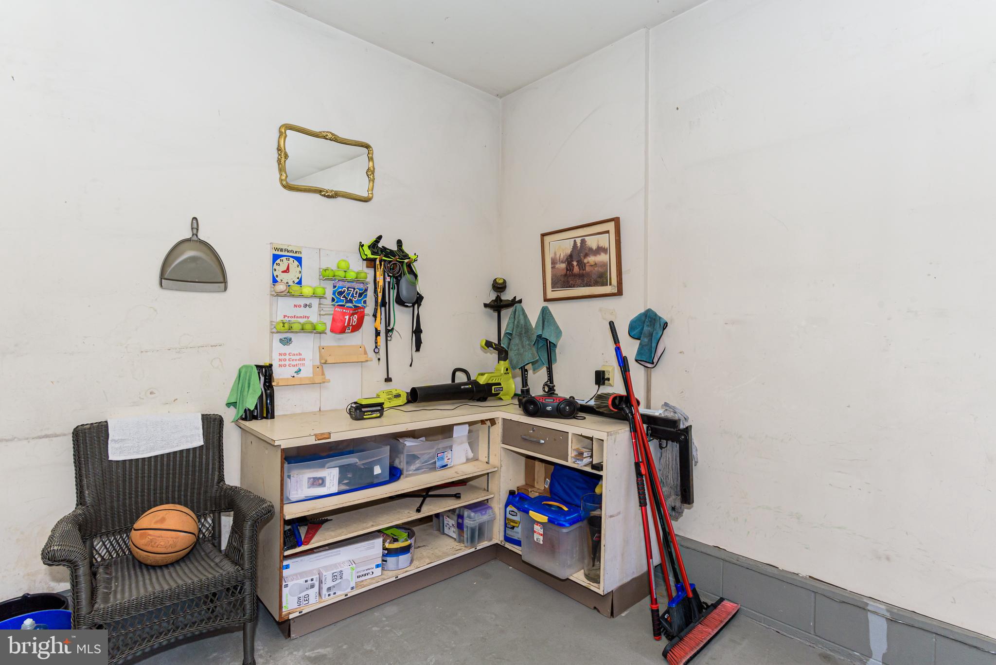 VILLAGE IN THE PARK - Residential