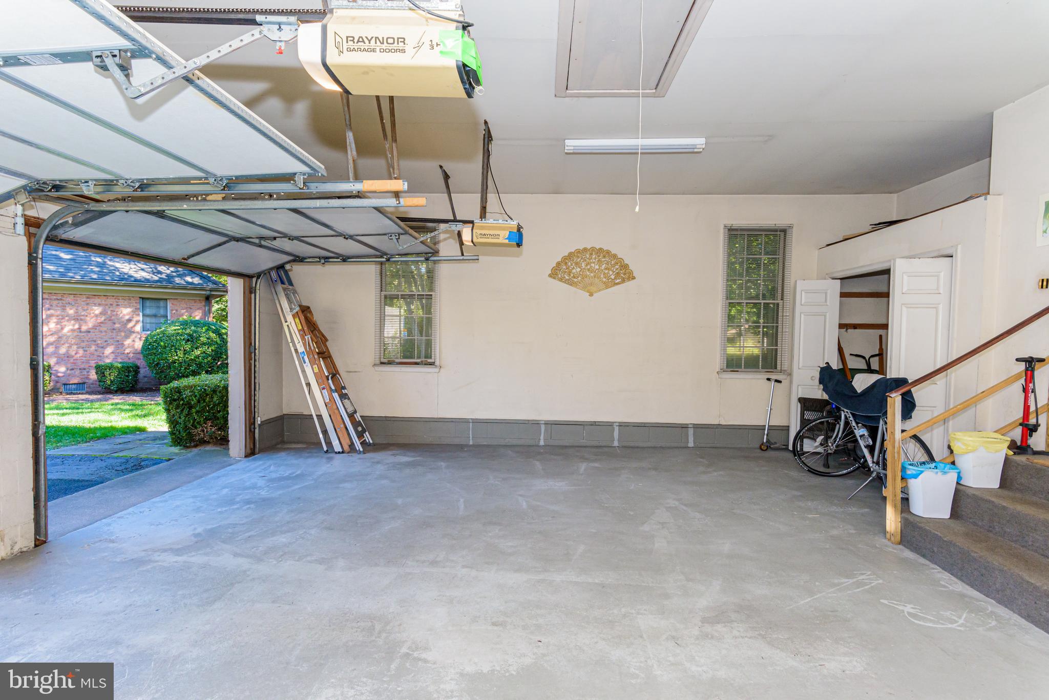 VILLAGE IN THE PARK - Residential