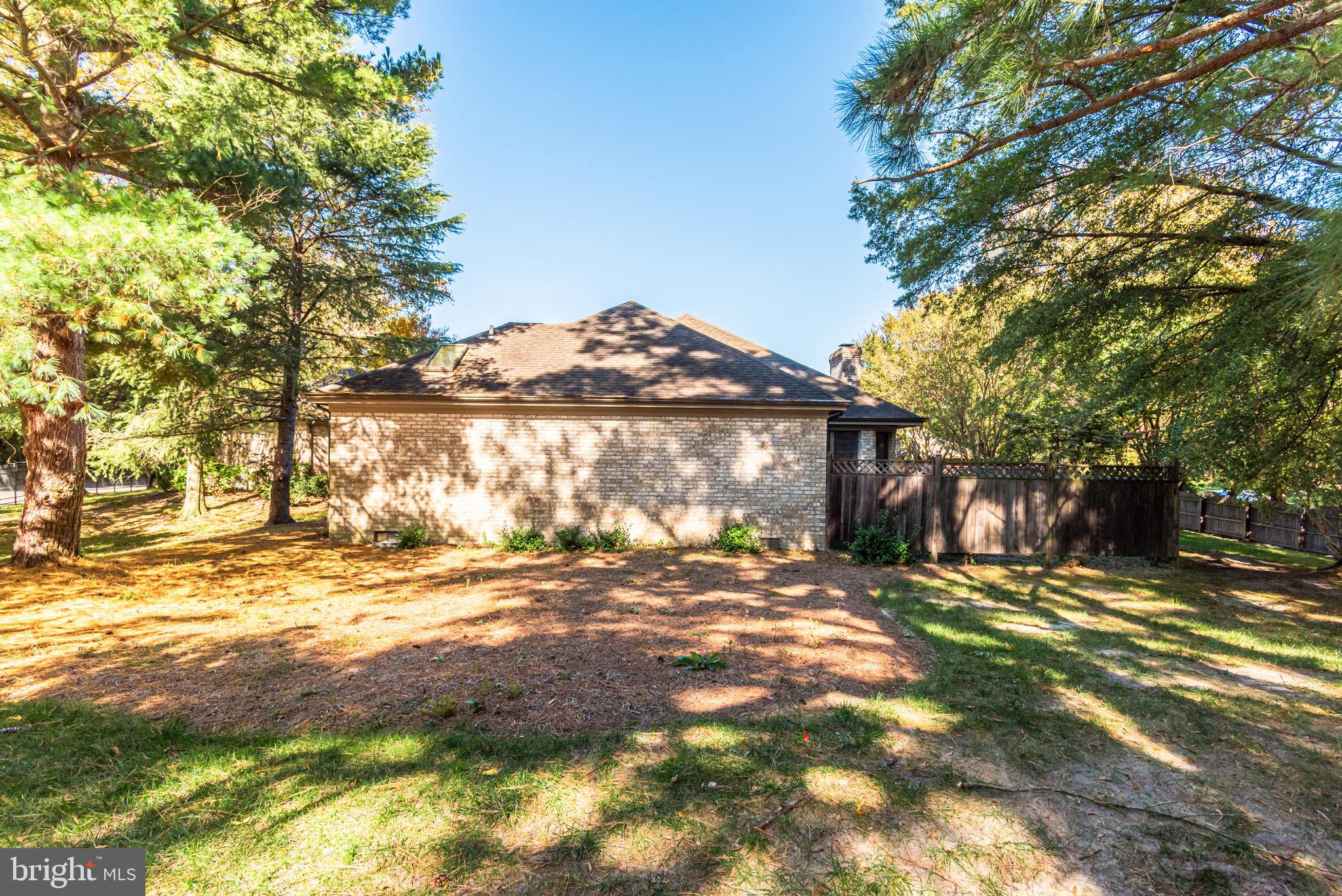 VILLAGE IN THE PARK - Residential