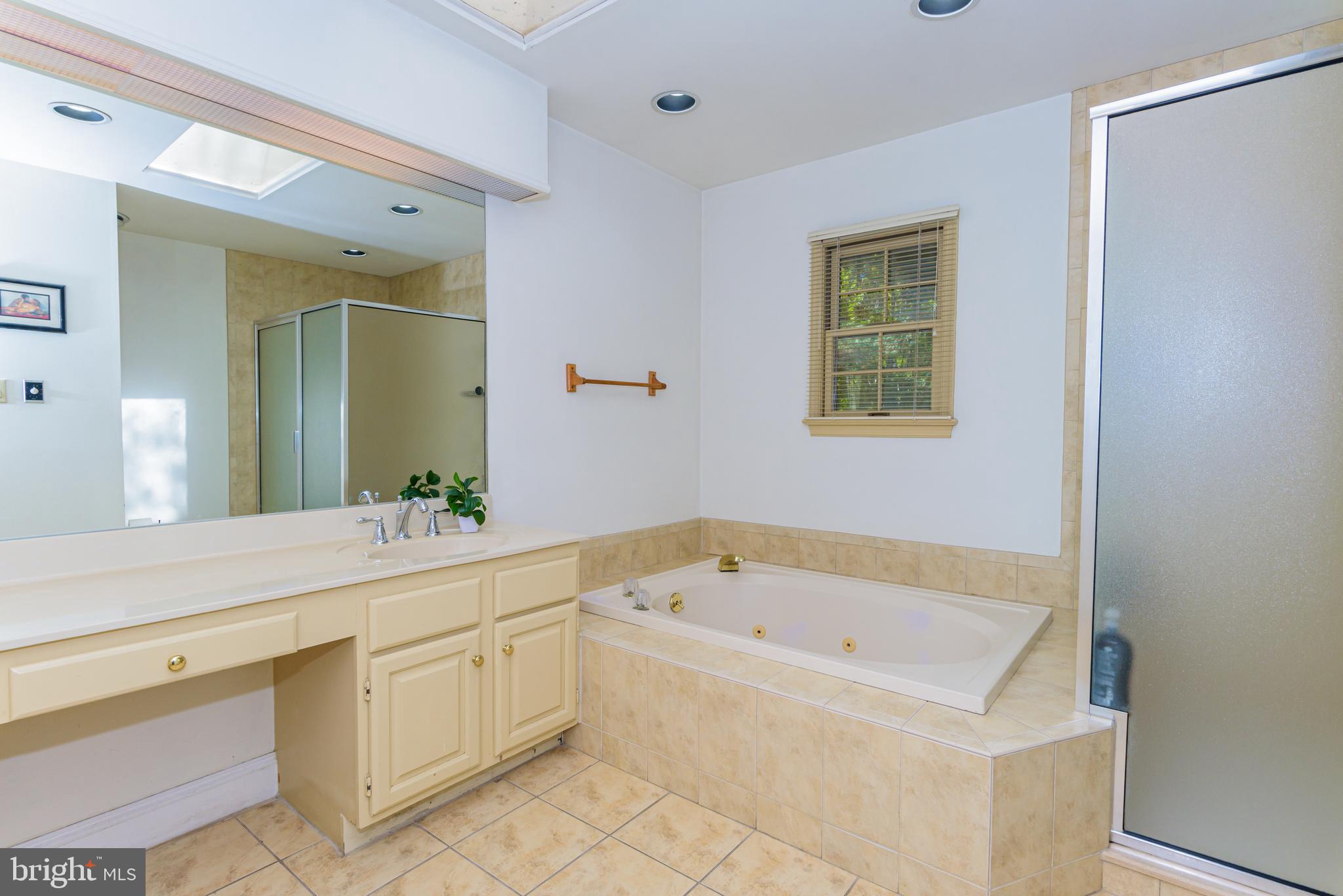 VILLAGE IN THE PARK - Residential