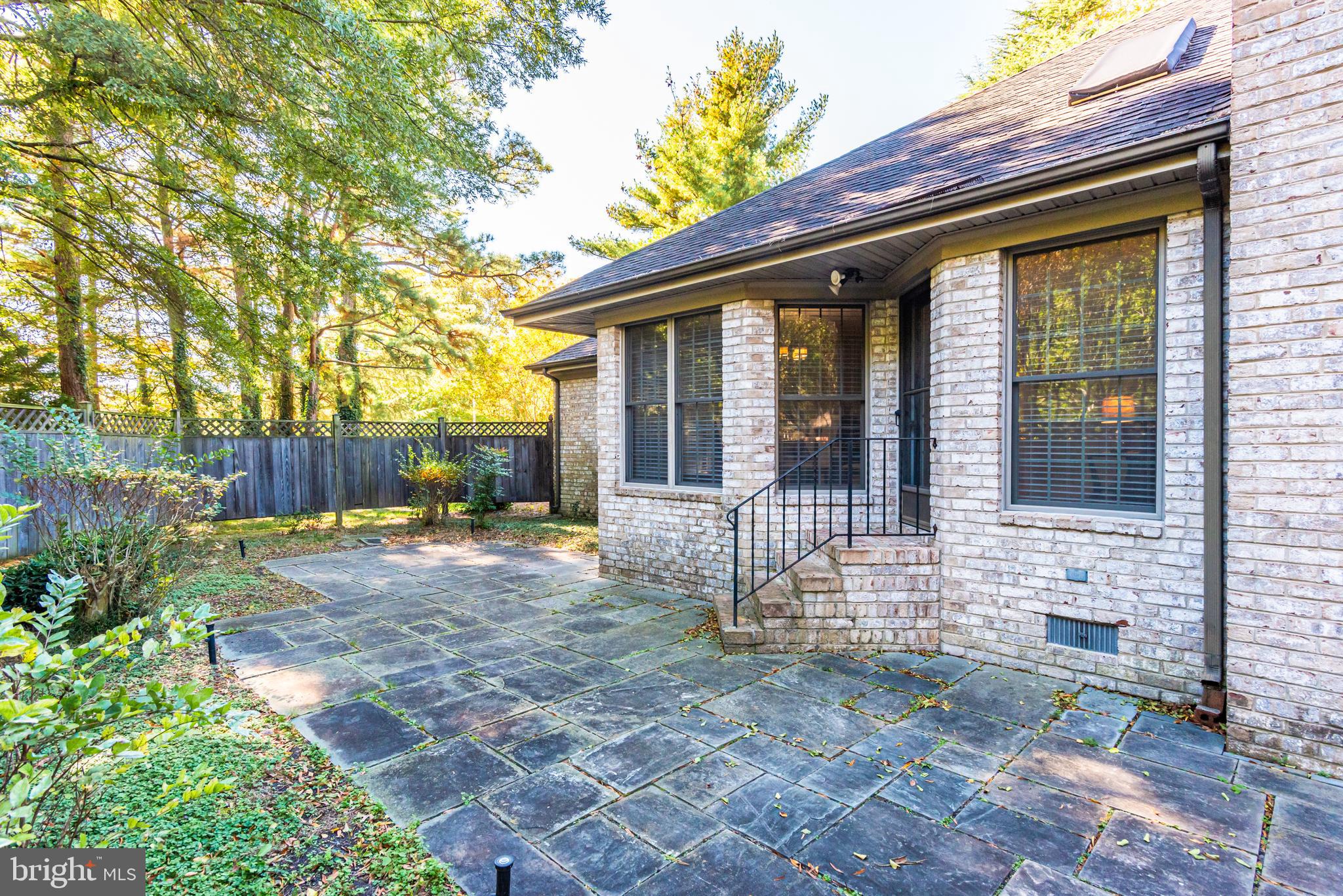 VILLAGE IN THE PARK - Residential