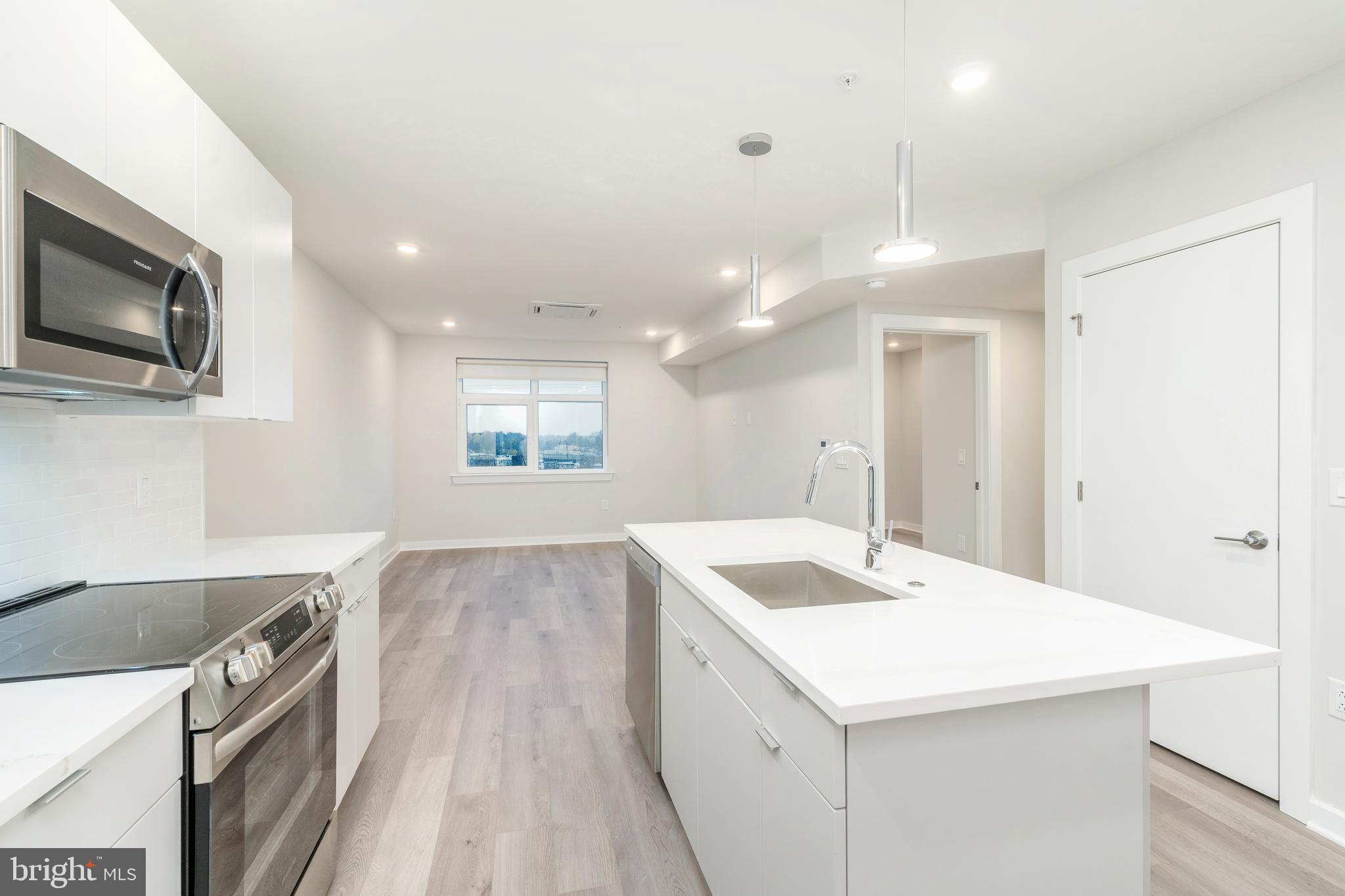 3449 SCOTTS LANE B414