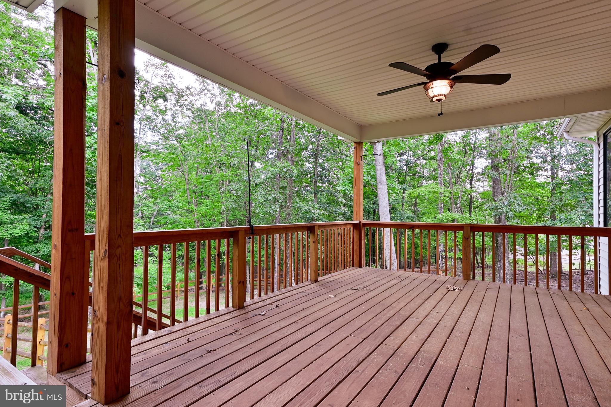 THE WOODS - Residential Lease