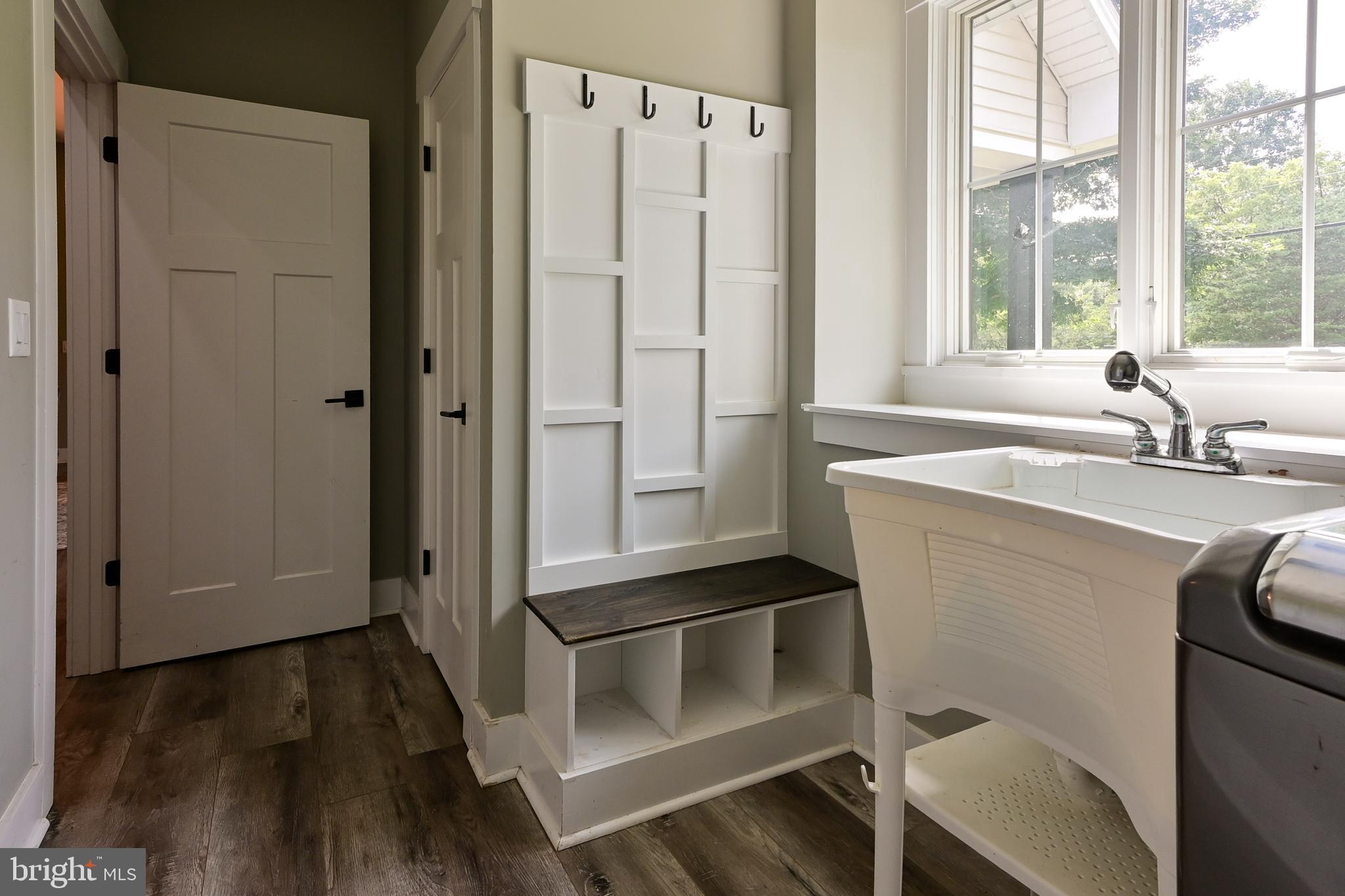 THE WOODS - Residential Lease