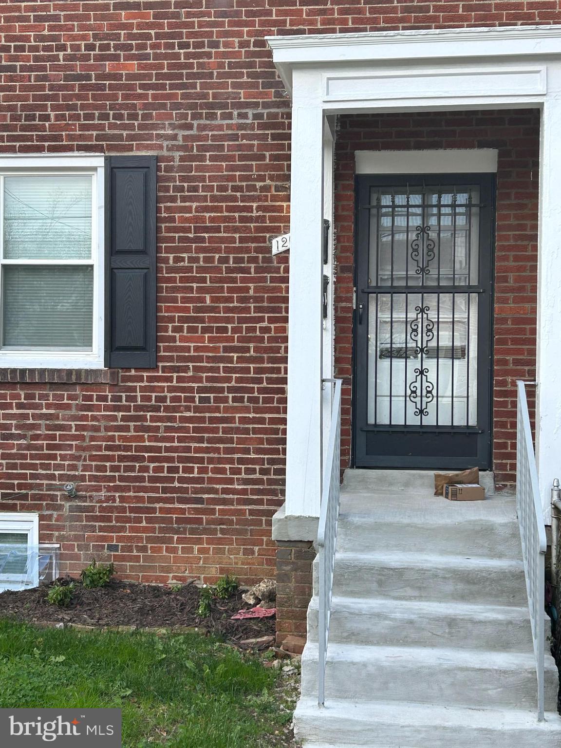 1209 SAVANNAH STREET SE