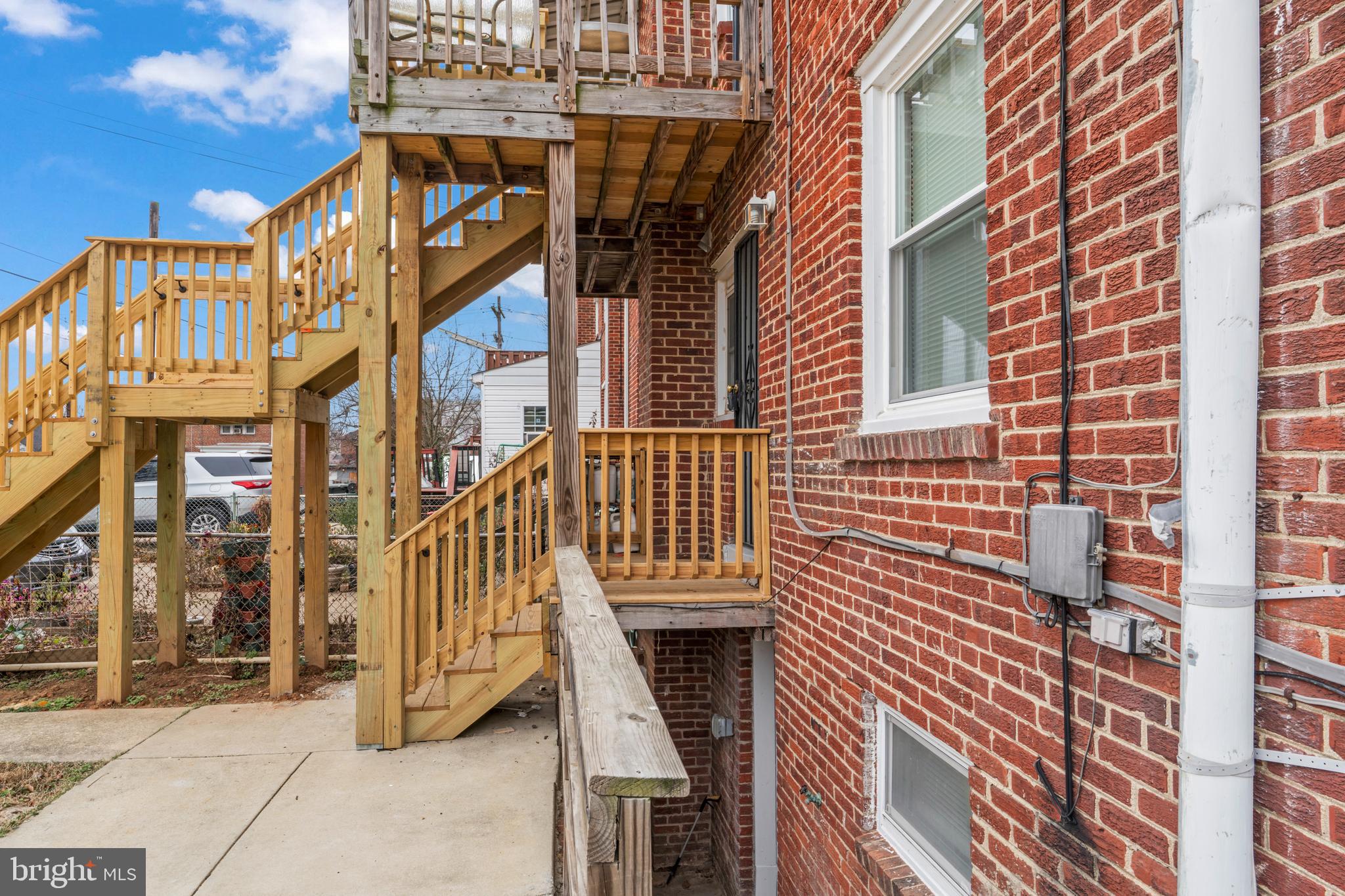 1209 SAVANNAH STREET SE