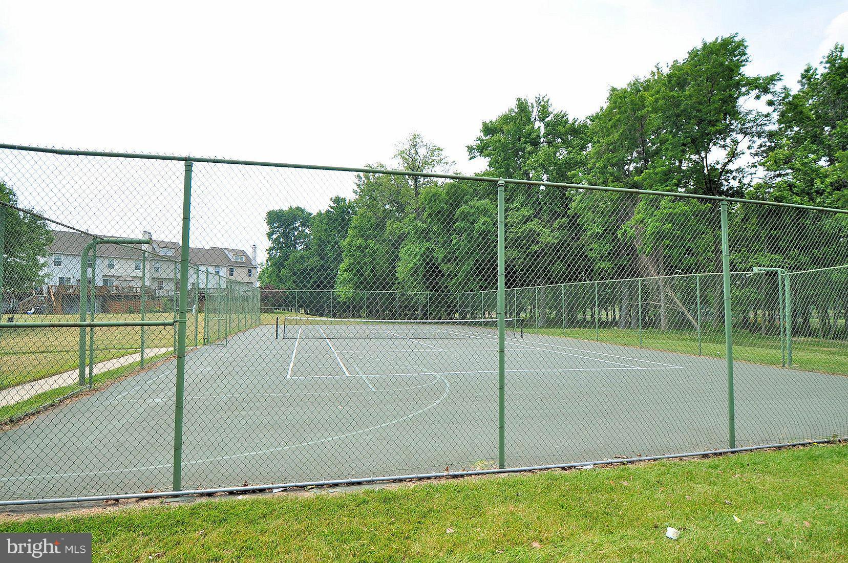 STONEY BEACH - Residential