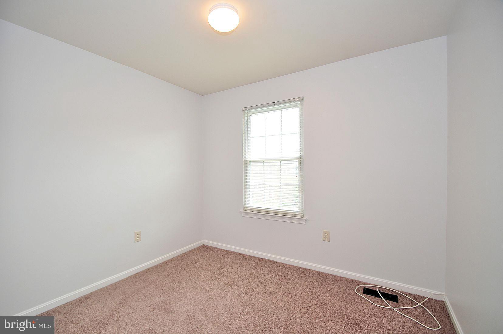 STONEY BEACH - Residential