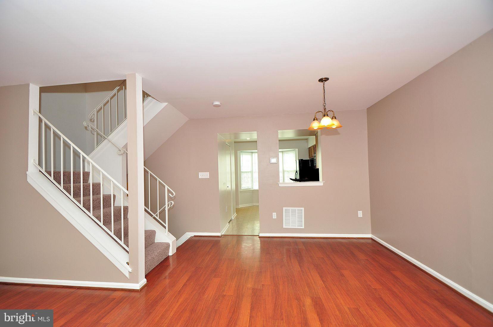 STONEY BEACH - Residential