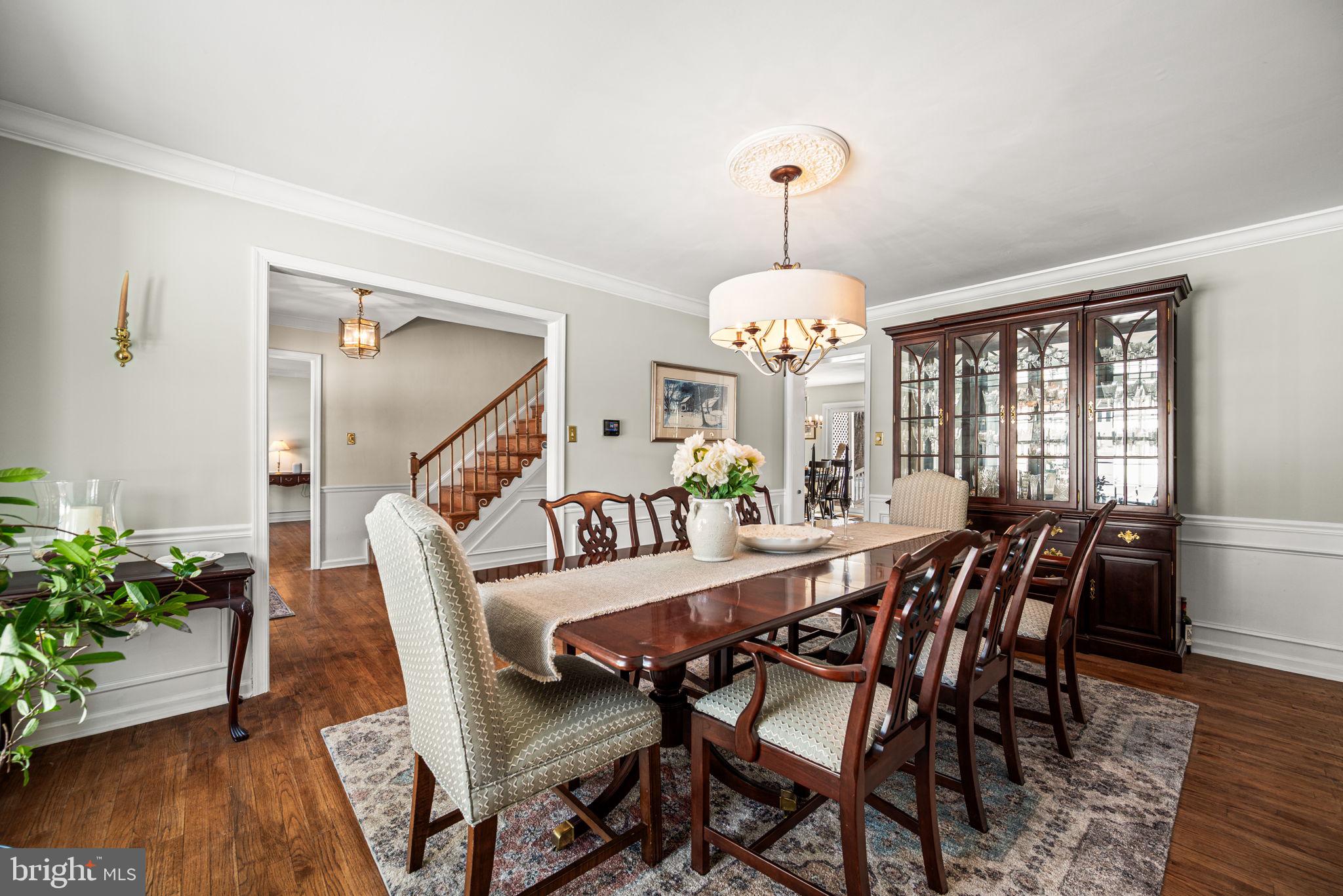 LONGVIEW LANE - Residential