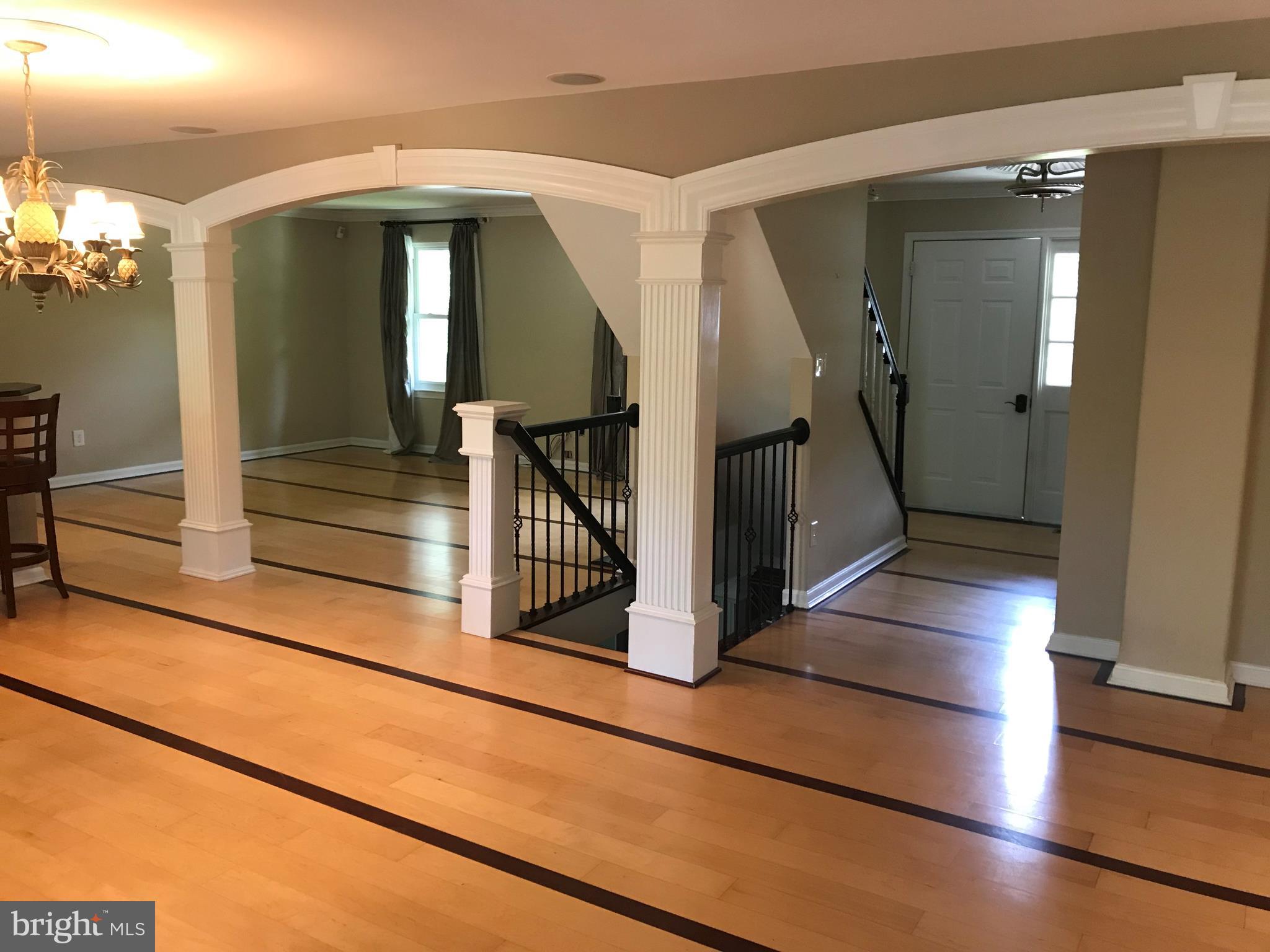 DIVINITY COVE - Residential