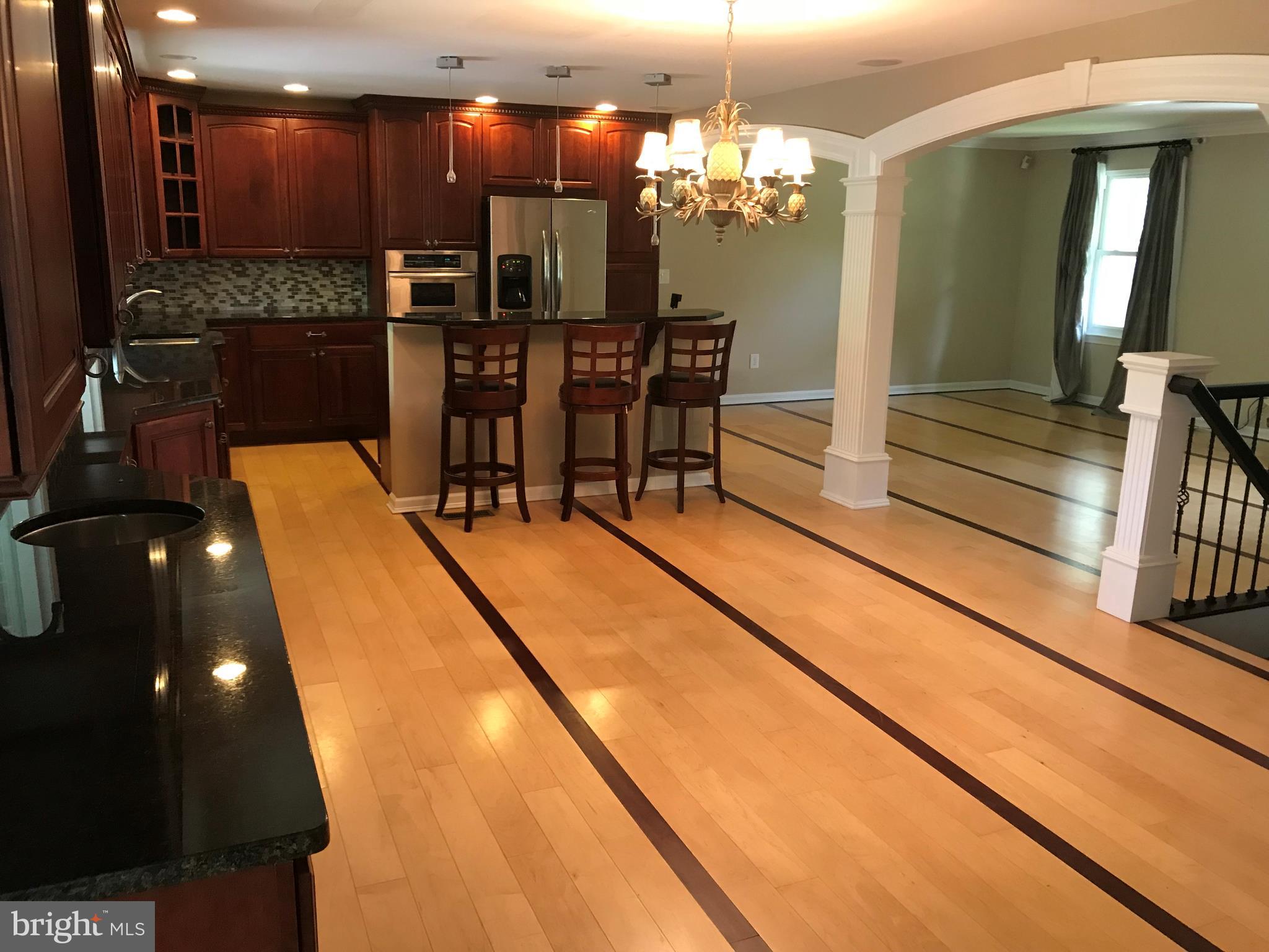 DIVINITY COVE - Residential