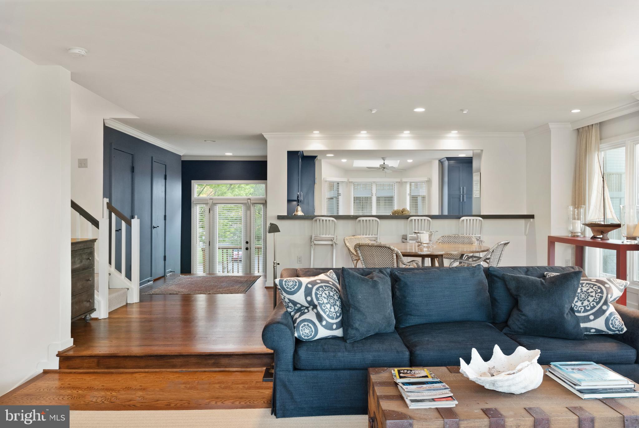 CHESAPEAKE HARBOUR - Residential