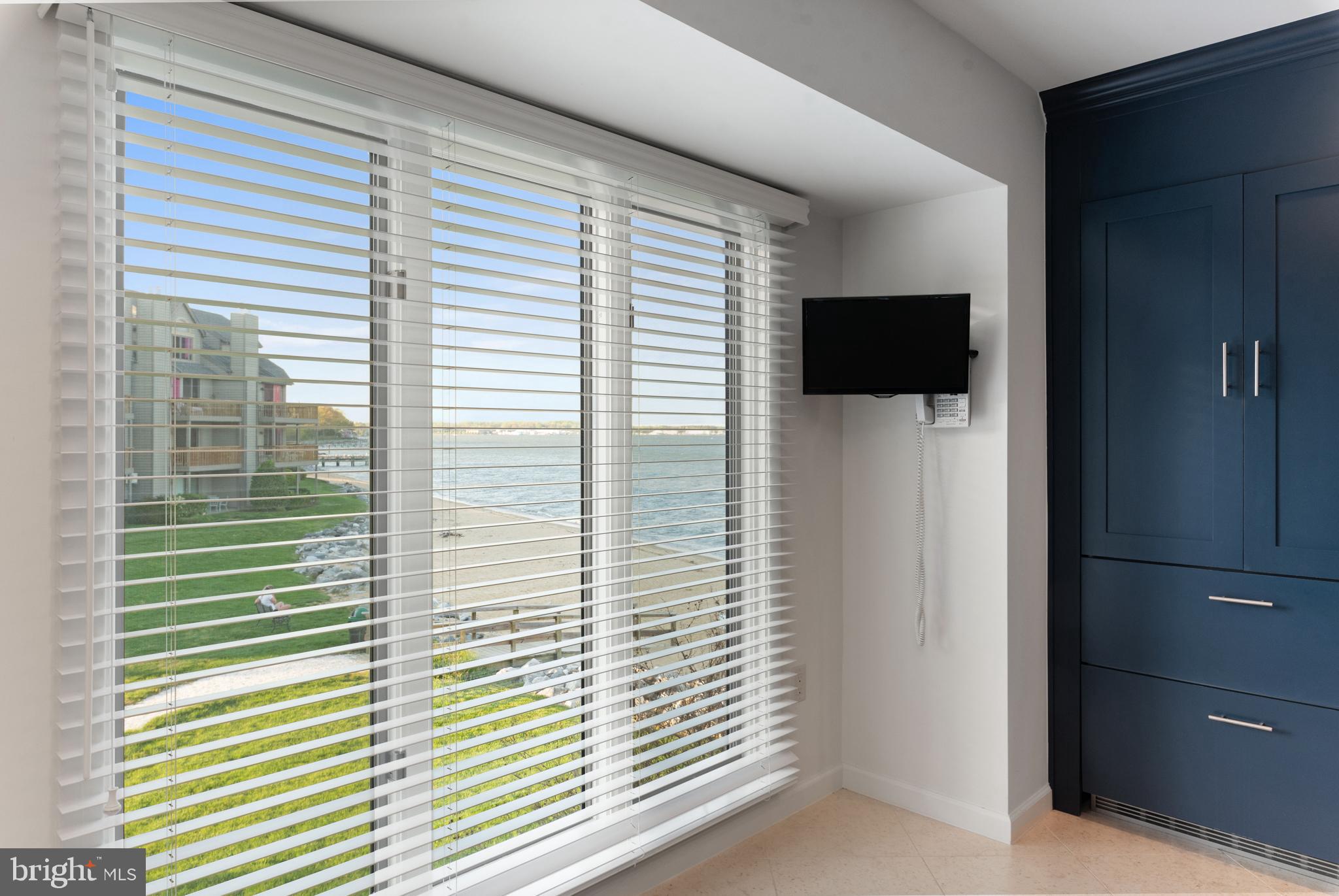 CHESAPEAKE HARBOUR - Residential