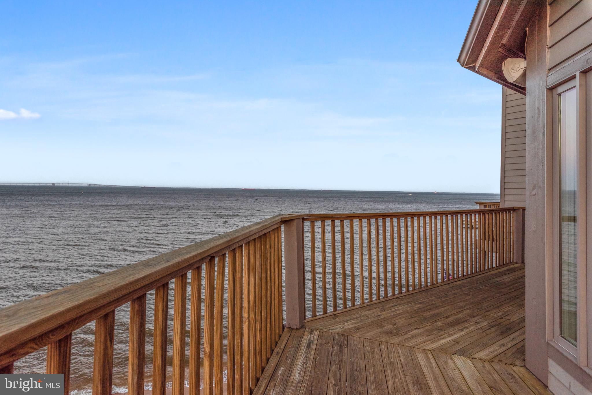 CHESAPEAKE HARBOUR - Residential