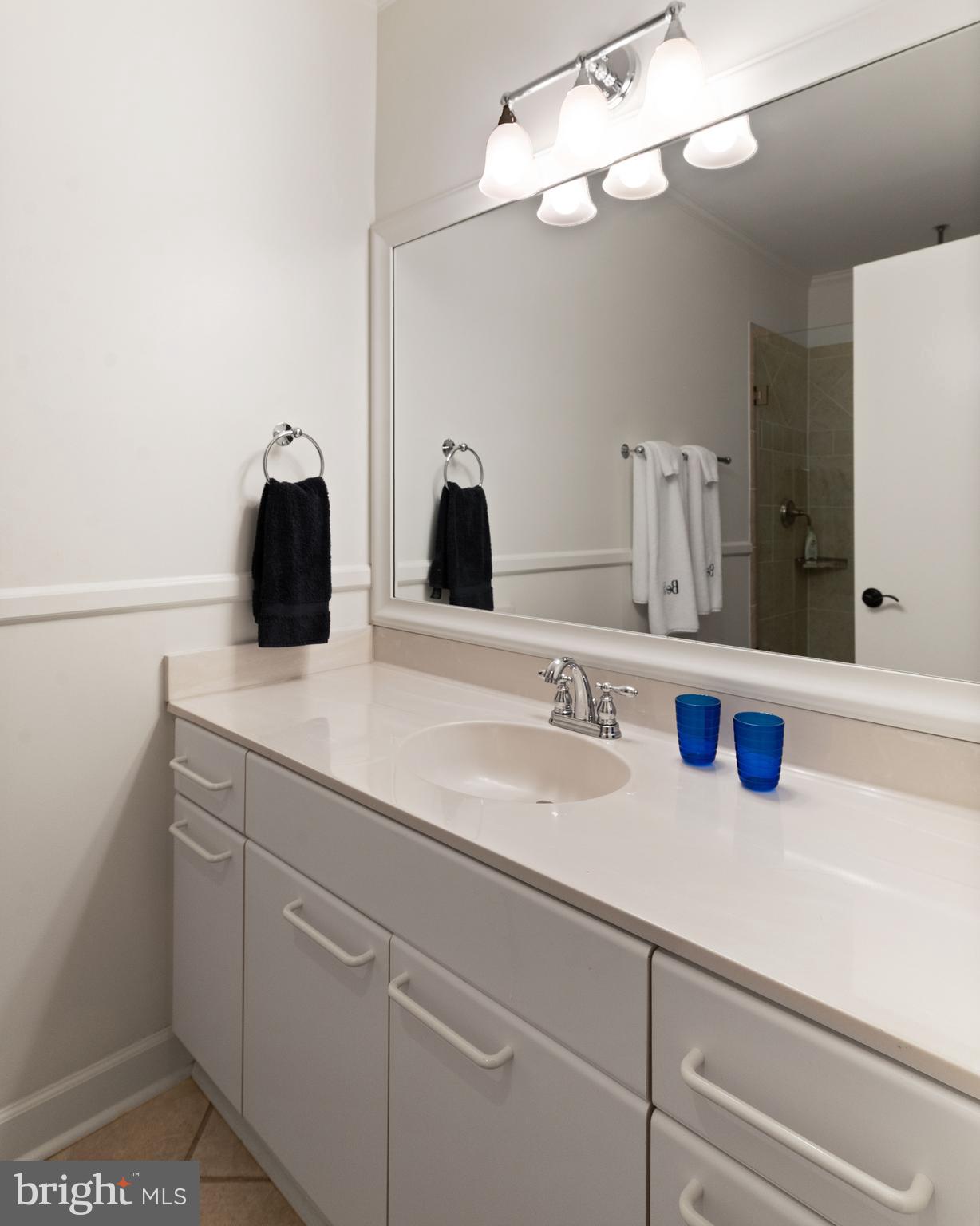 CHESAPEAKE HARBOUR - Residential