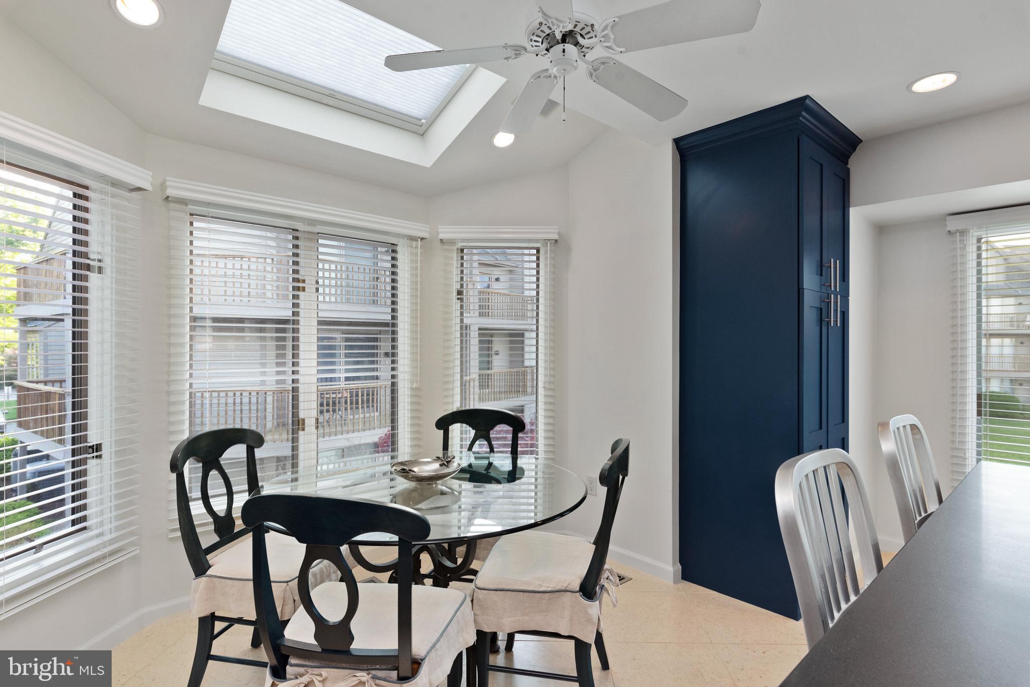 CHESAPEAKE HARBOUR - Residential