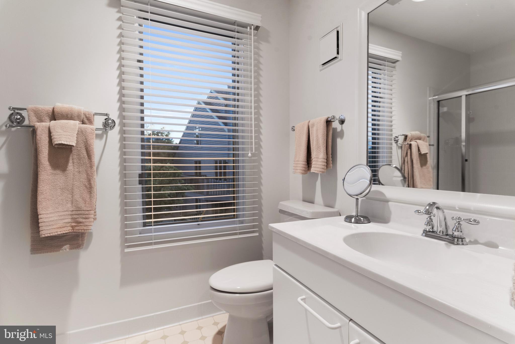 CHESAPEAKE HARBOUR - Residential