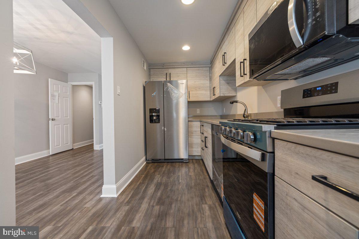 OVERBROOK PARK - Residential