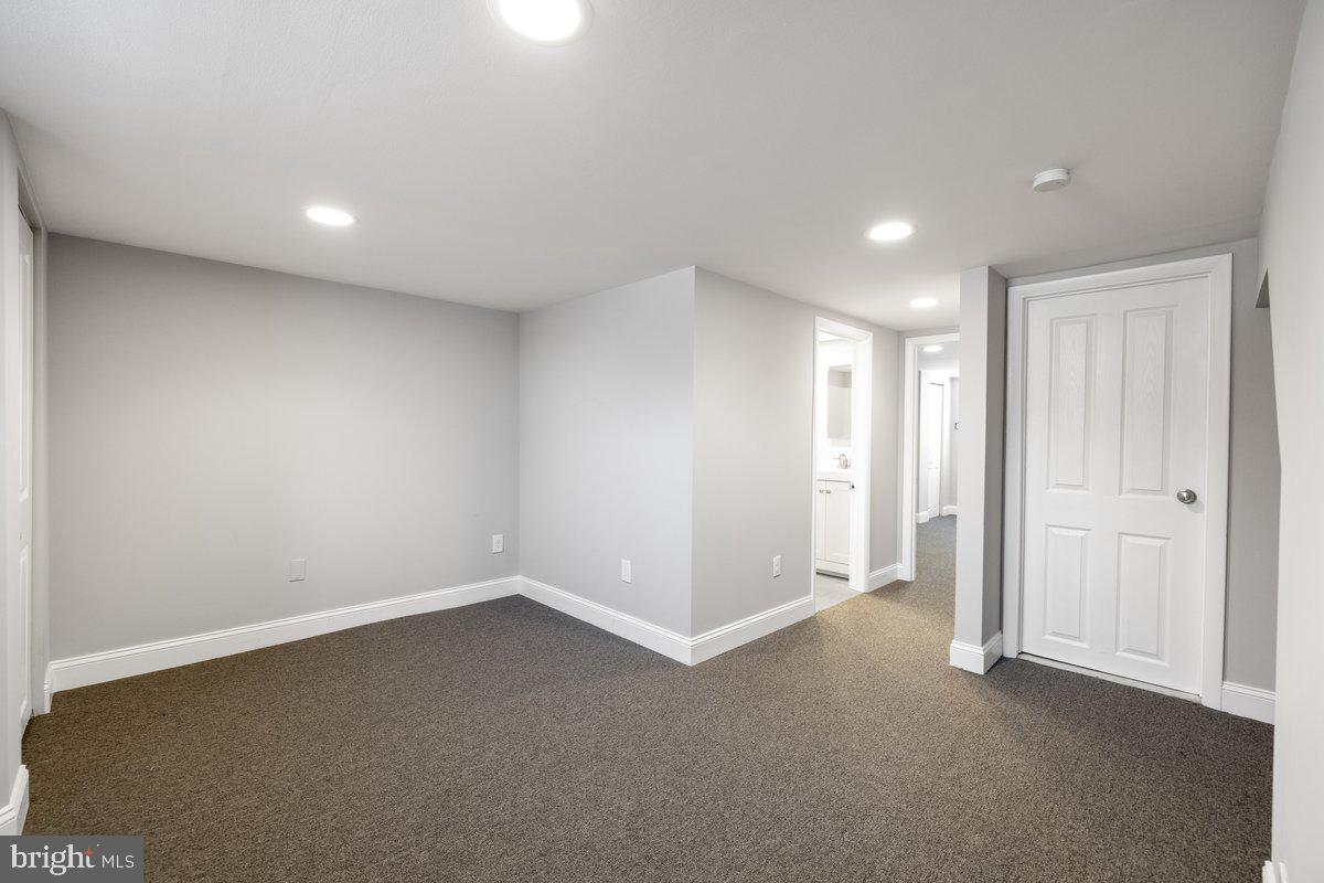 OVERBROOK PARK - Residential