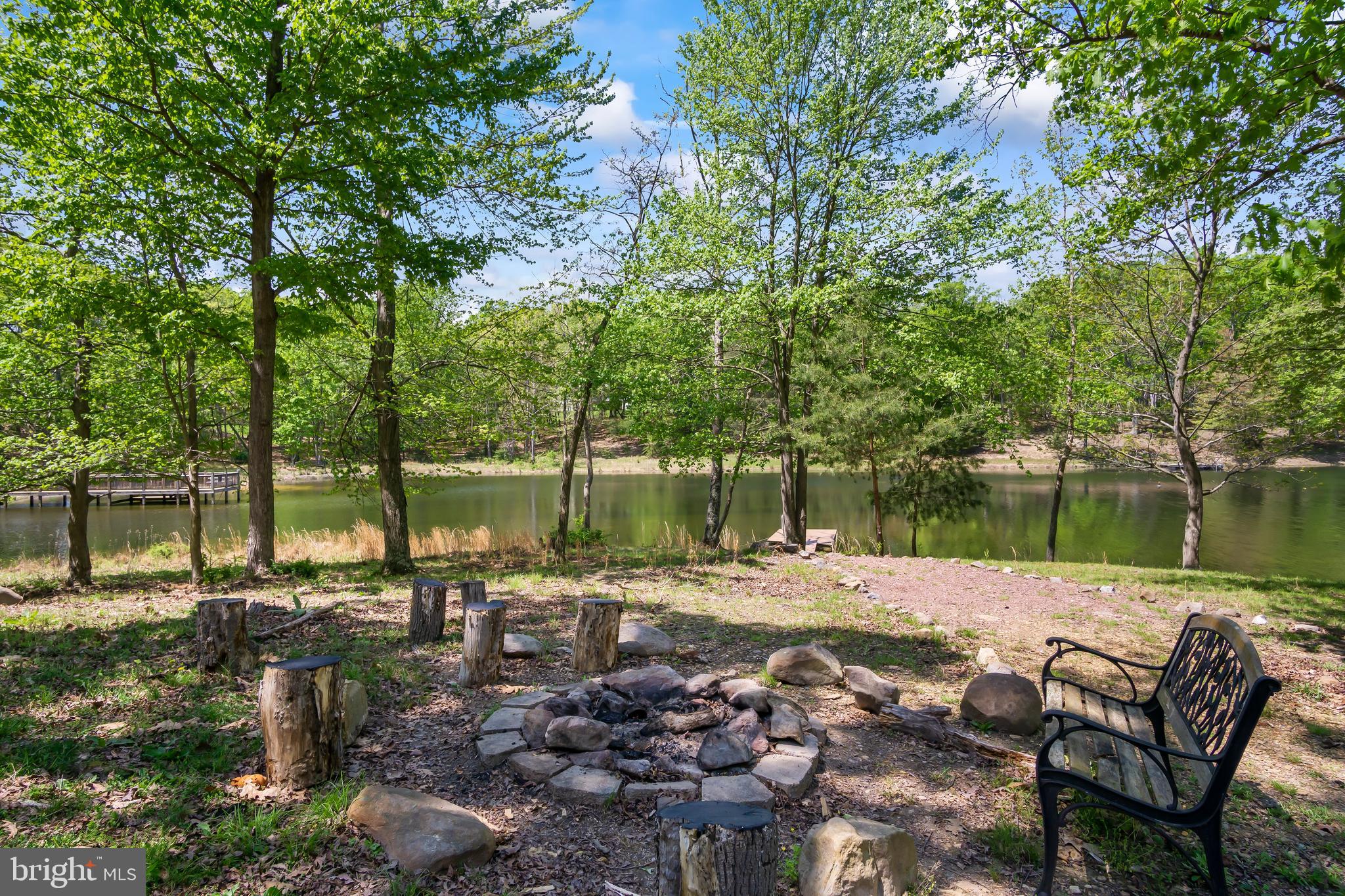 LAKE FOREST ESTATES - Residential