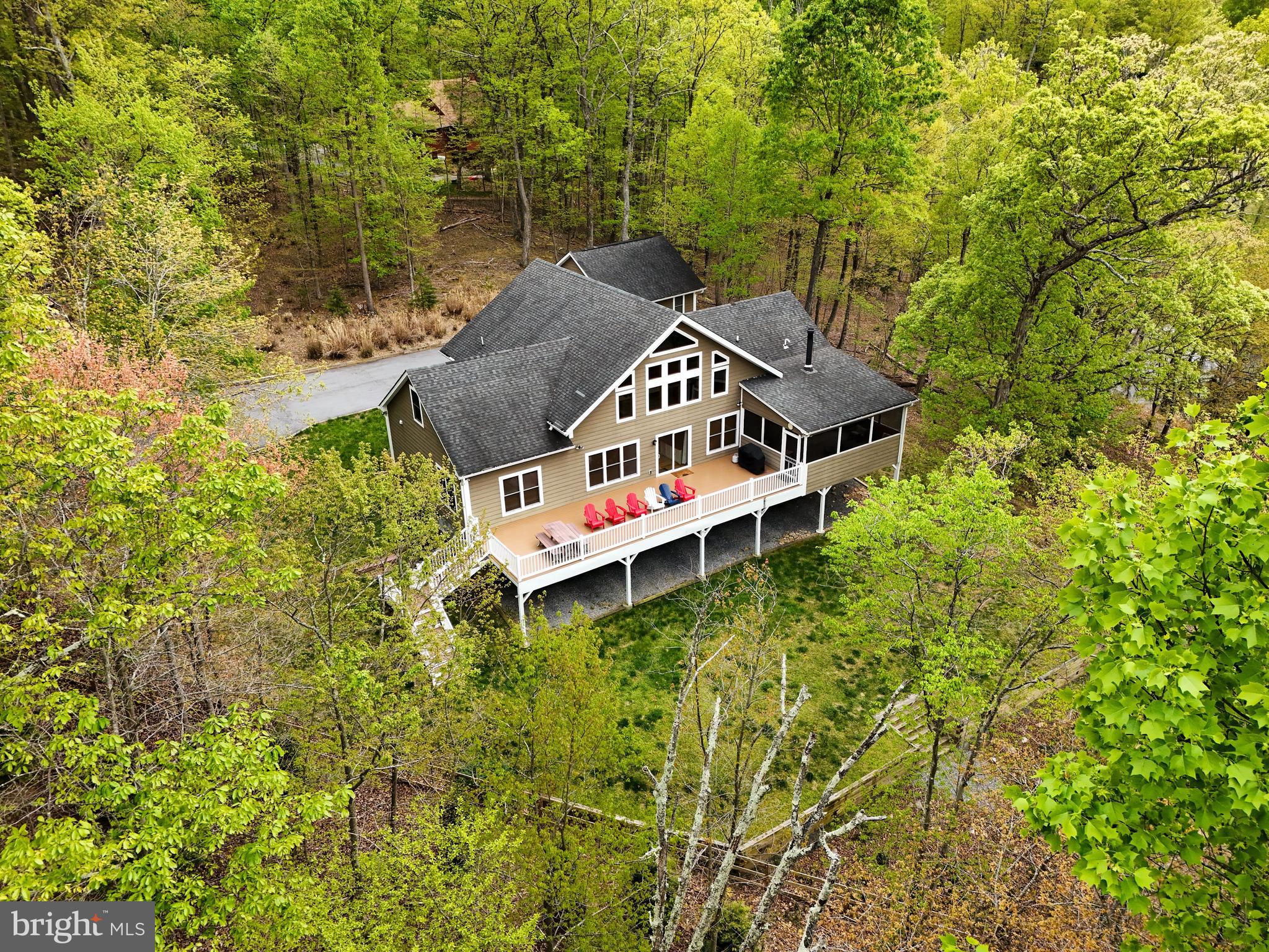 LAKE FOREST ESTATES - Residential