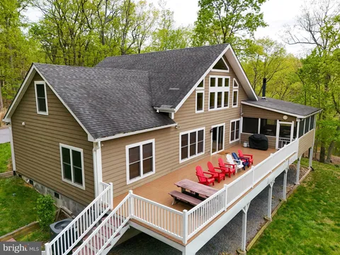 529 Multnomah Lane, Harpers Ferry, WV MLS: WVJF2011876