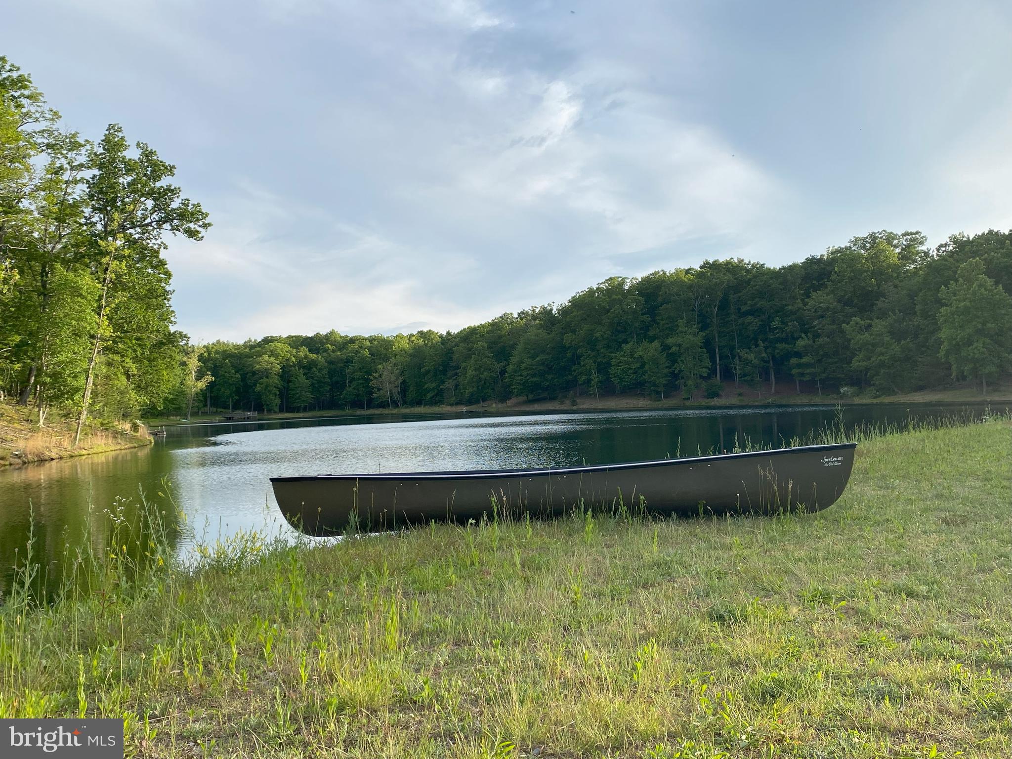 LAKE FOREST ESTATES - Residential