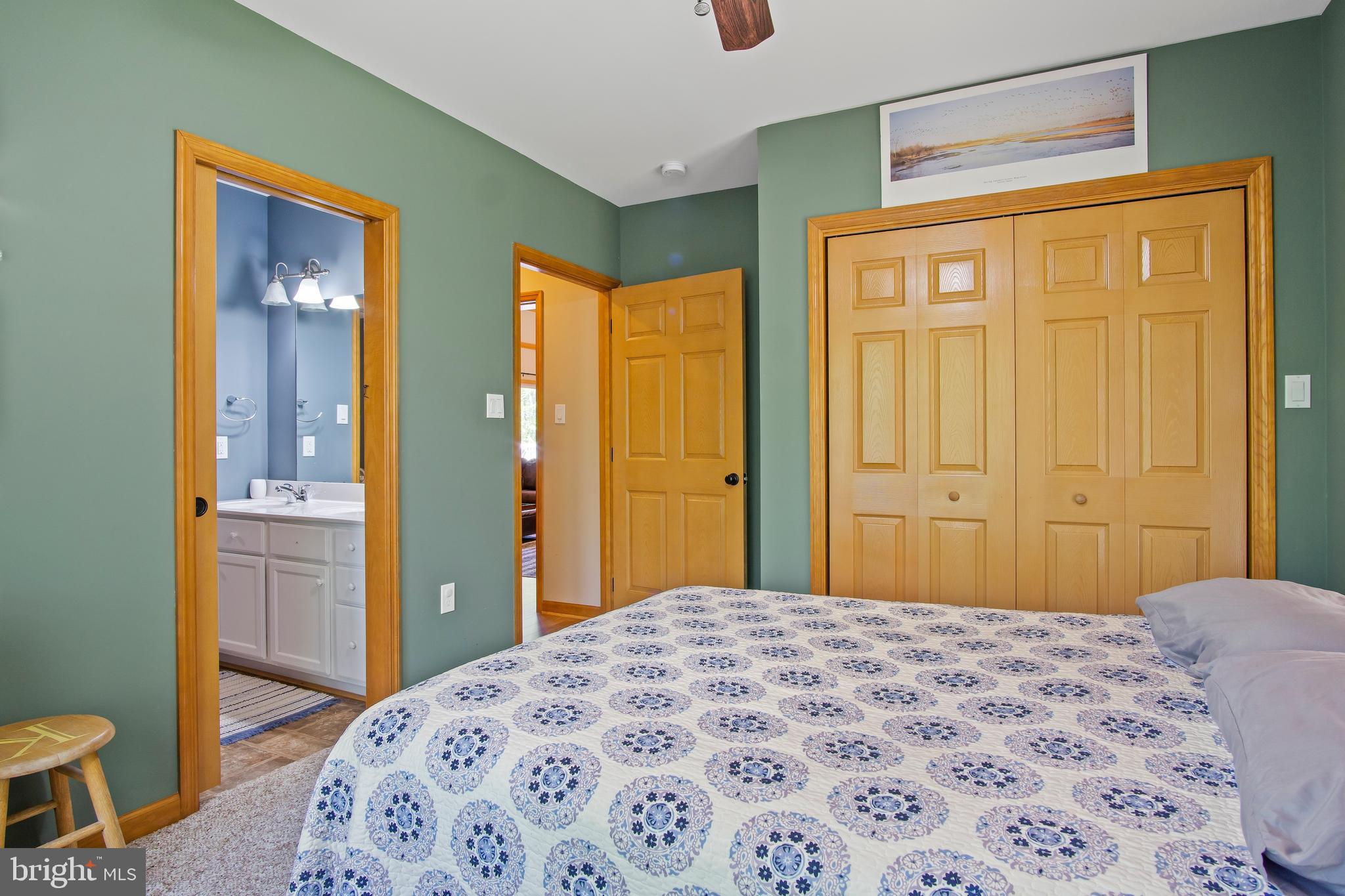 LAKE FOREST ESTATES - Residential