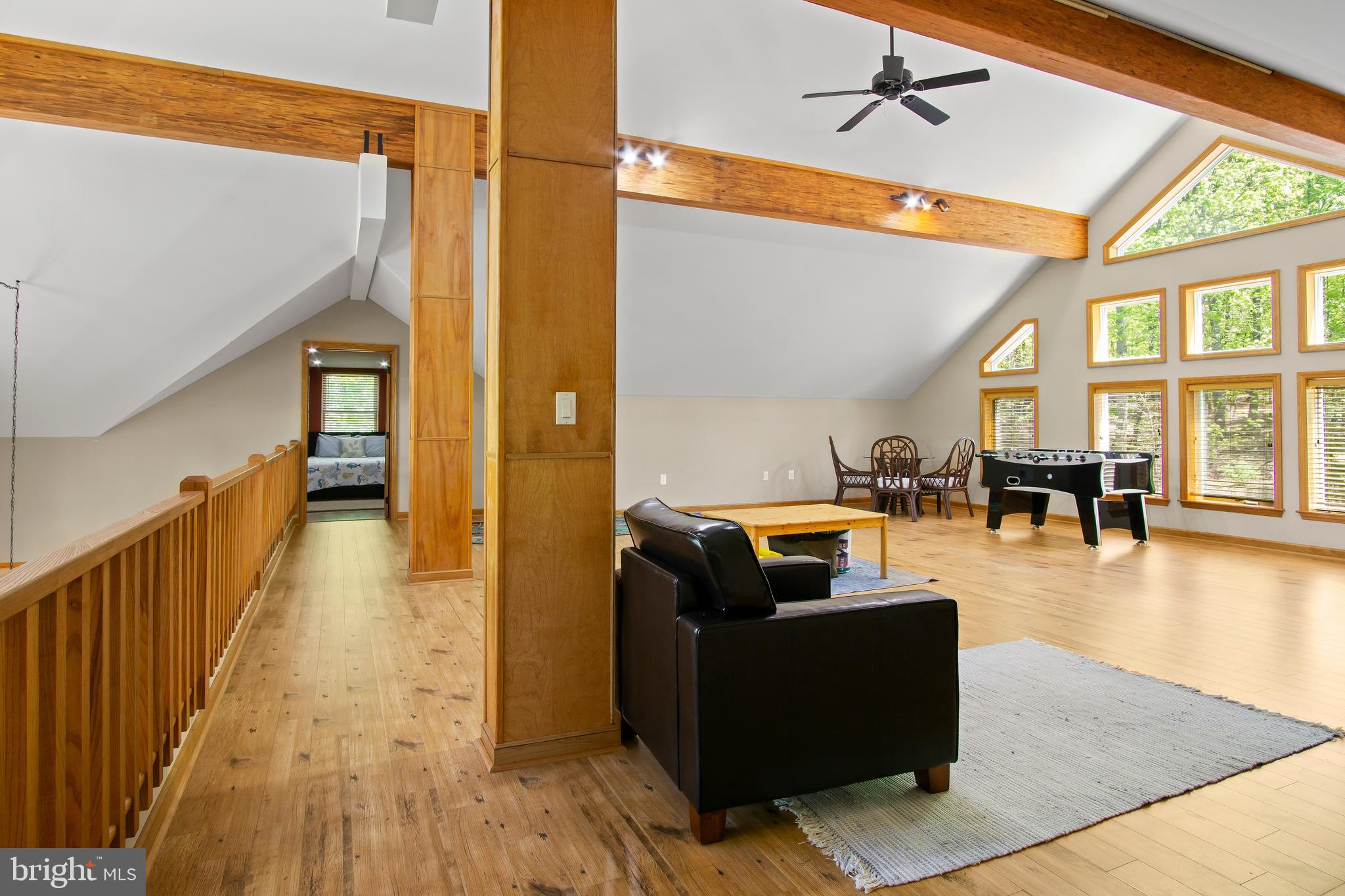 LAKE FOREST ESTATES - Residential