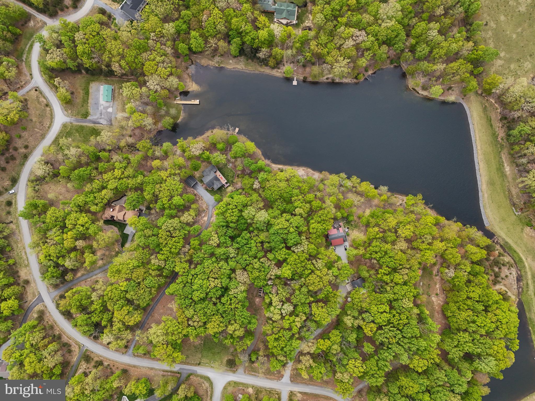 LAKE FOREST ESTATES - Residential