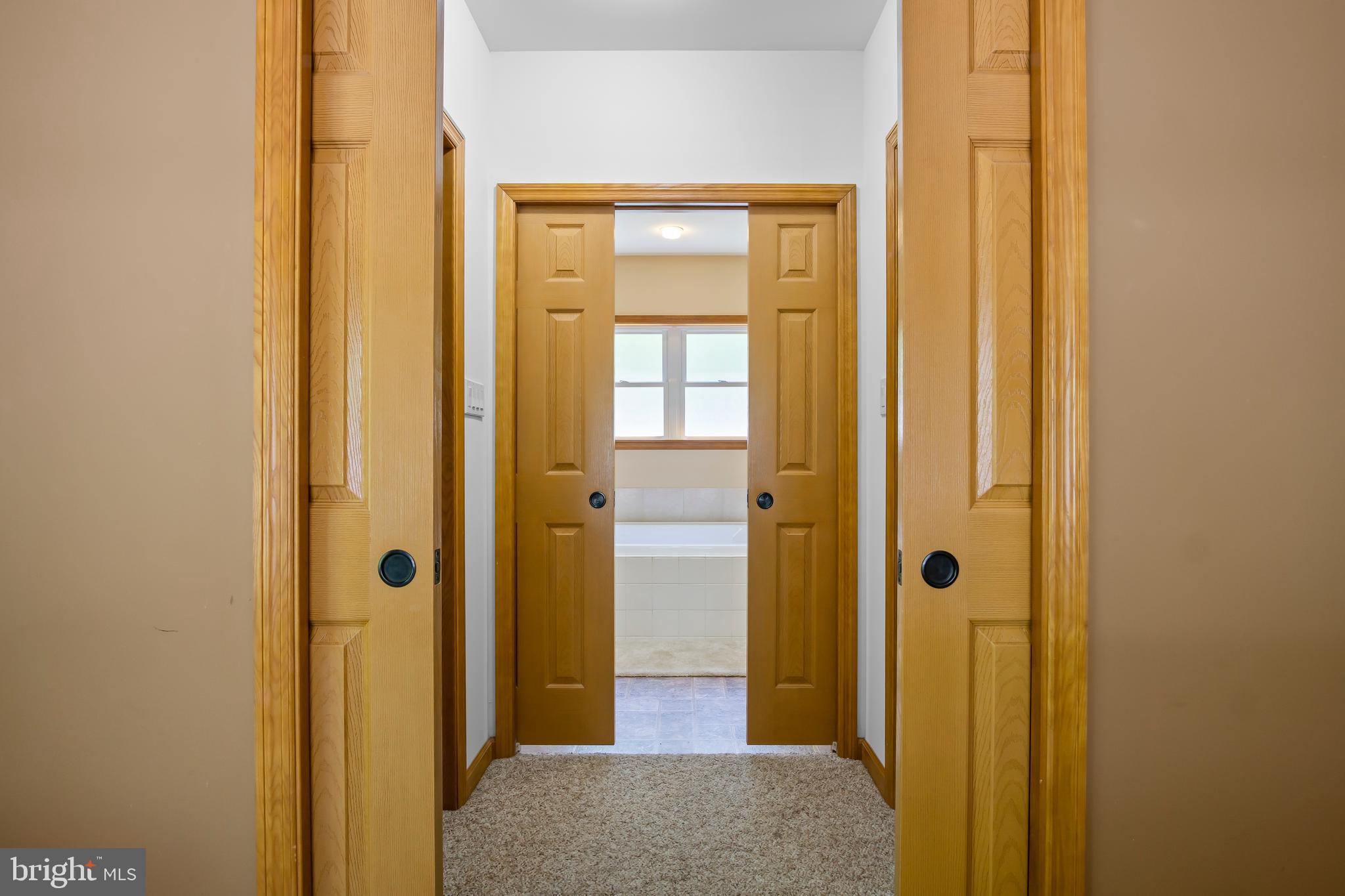 LAKE FOREST ESTATES - Residential