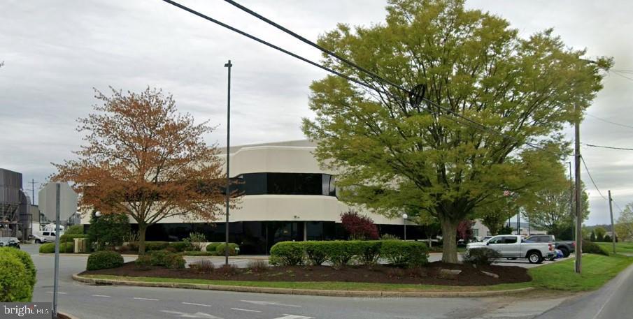Turn-key 1st Floor Offices of 3,450 SF with additional areas possible for gatherings/trainings/meetings. Combination of nice private offices and bullpen areas, great windows and a nice entry. Lots of private surface parking in a bucolic and lovely country location yet conveniently located just off Route 23. Back roads make this the perfect blend of rural functionality. Professional setting in a well-maintained site! All-Inclusive Gross Lease at $15.00 PSF/YR! Furnishings and decor negotiable.