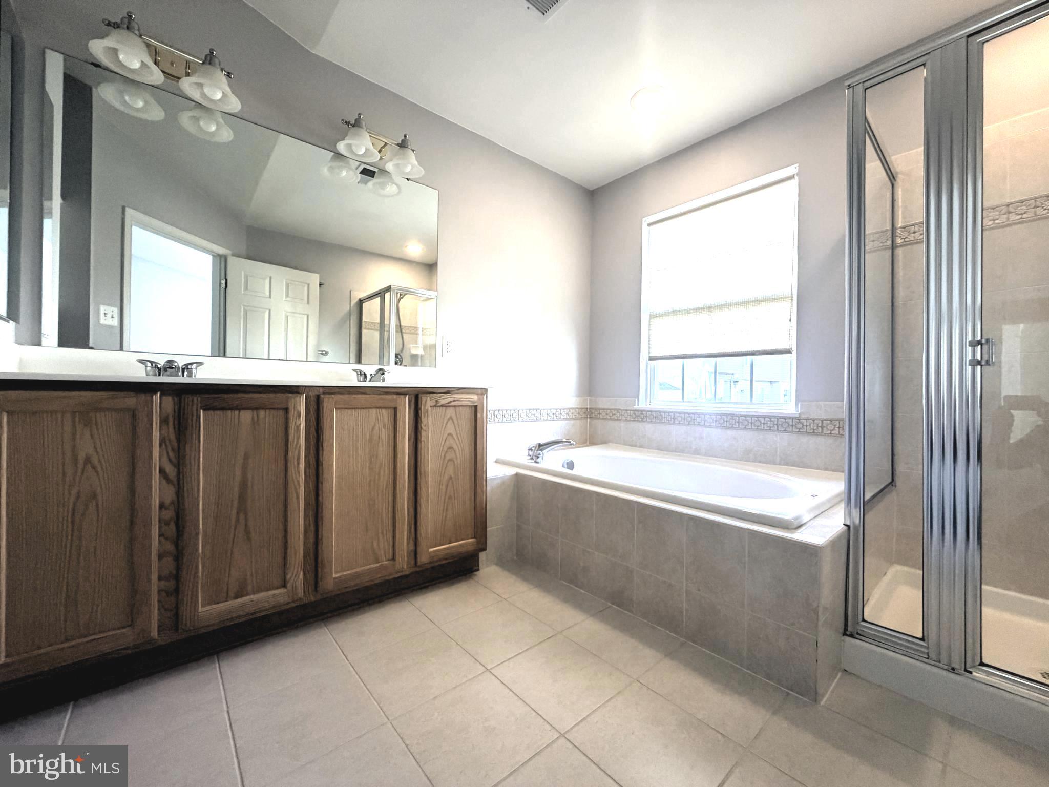 VILLAGE TOWNS - Residential