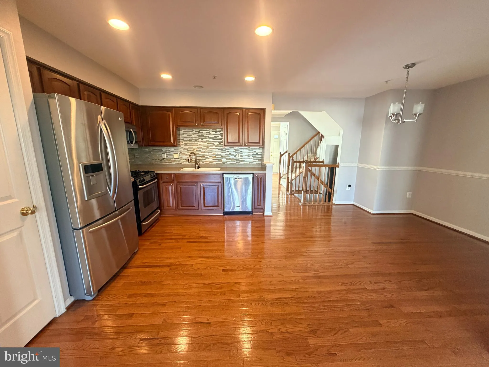 Elkridge, Maryland 21075, United States, 3 Bedrooms Bedrooms, ,3 BathroomsBathrooms,Residential,Active,235765